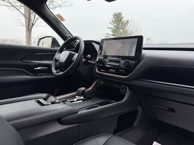 2024 Toyota Grand Highlander Hybrid Base