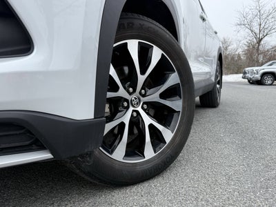 2024 Toyota Grand Highlander Hybrid Base