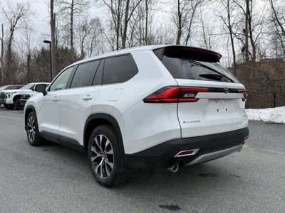 2024 Toyota Grand Highlander Hybrid Base