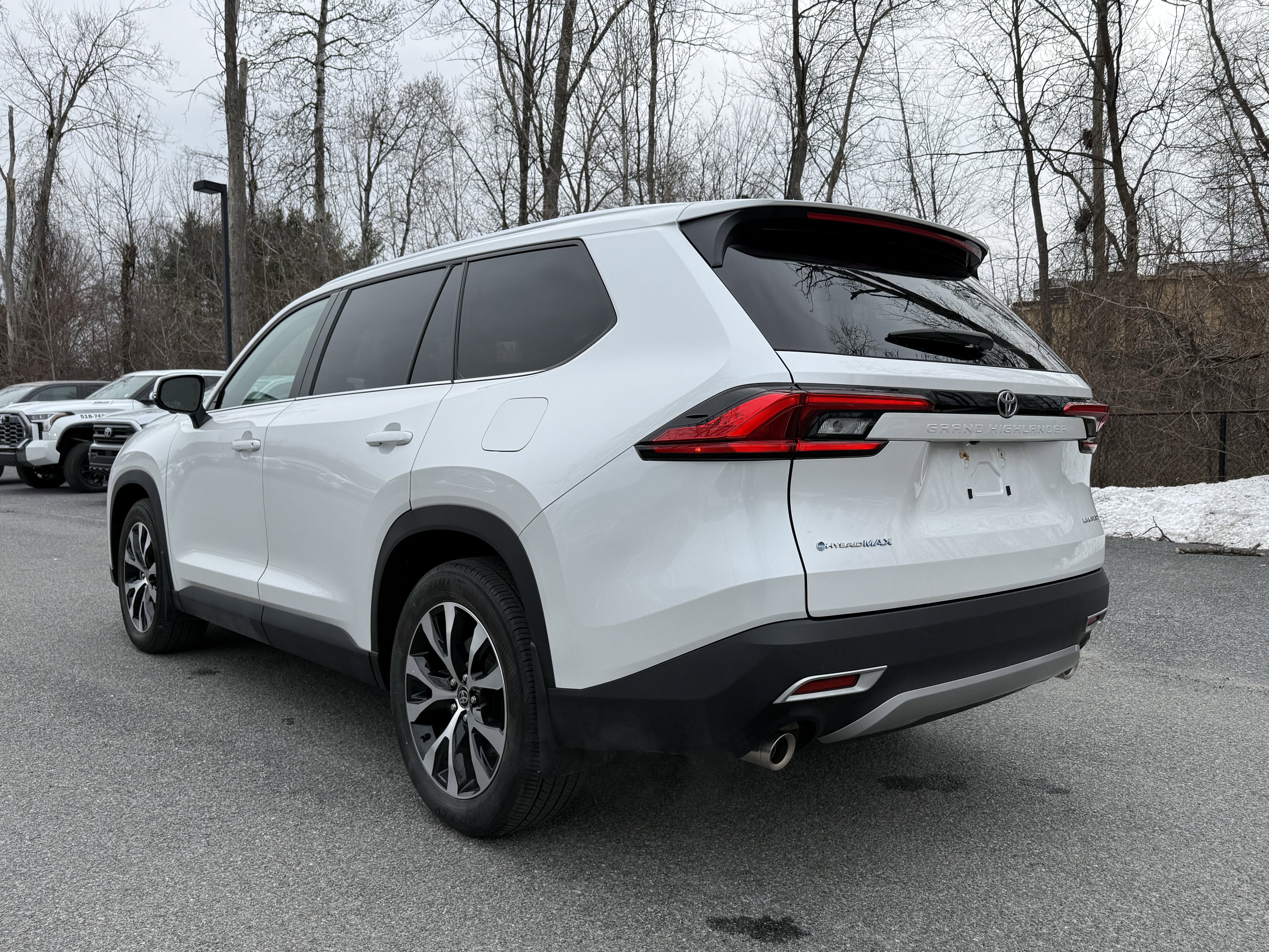 2024 Toyota Grand Highlander Hybrid Base