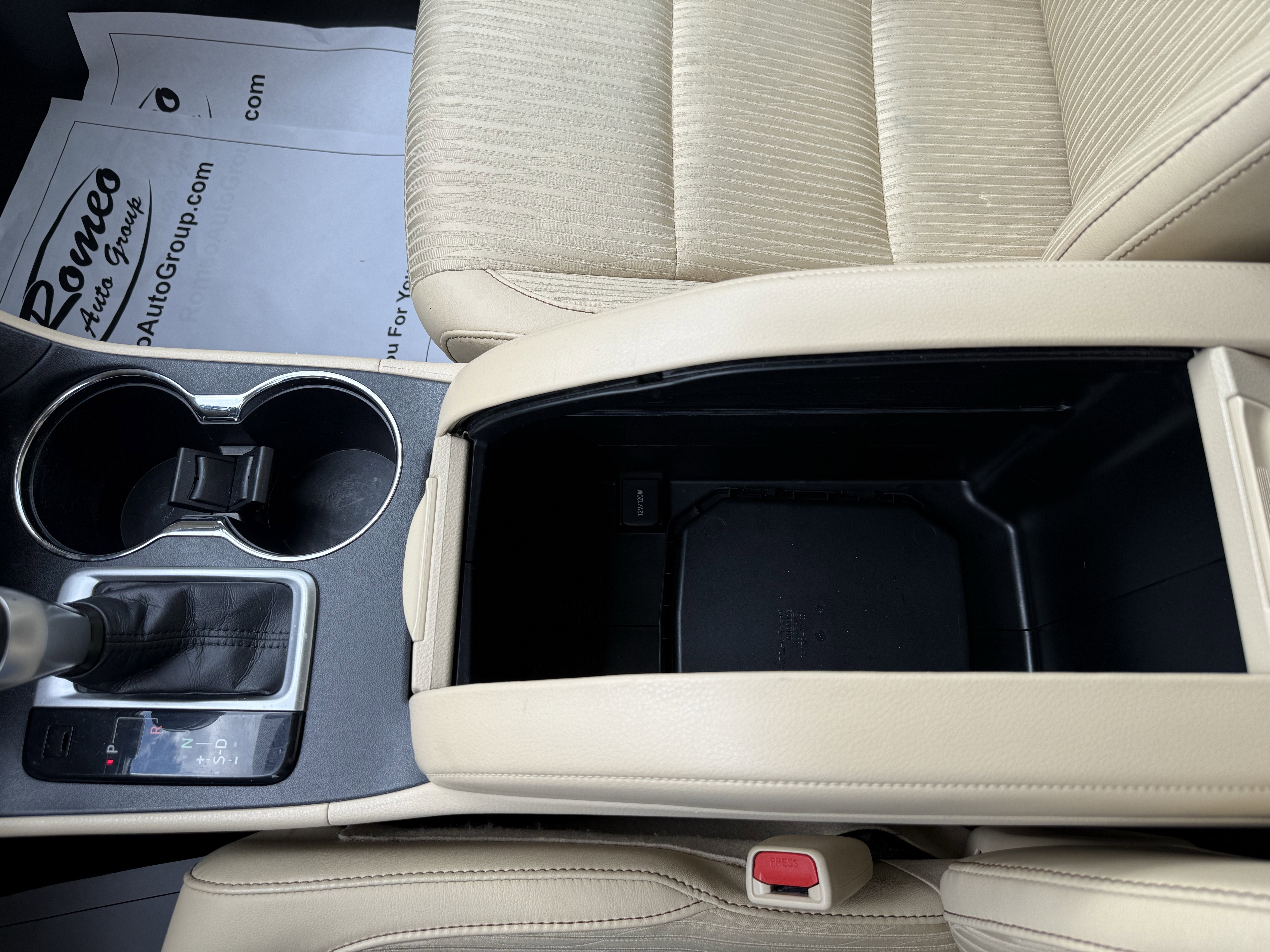 2016 Toyota Highlander LE Plus V6