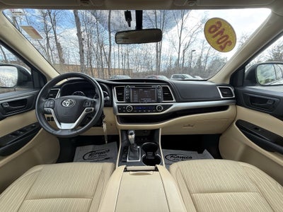 2016 Toyota Highlander LE Plus V6