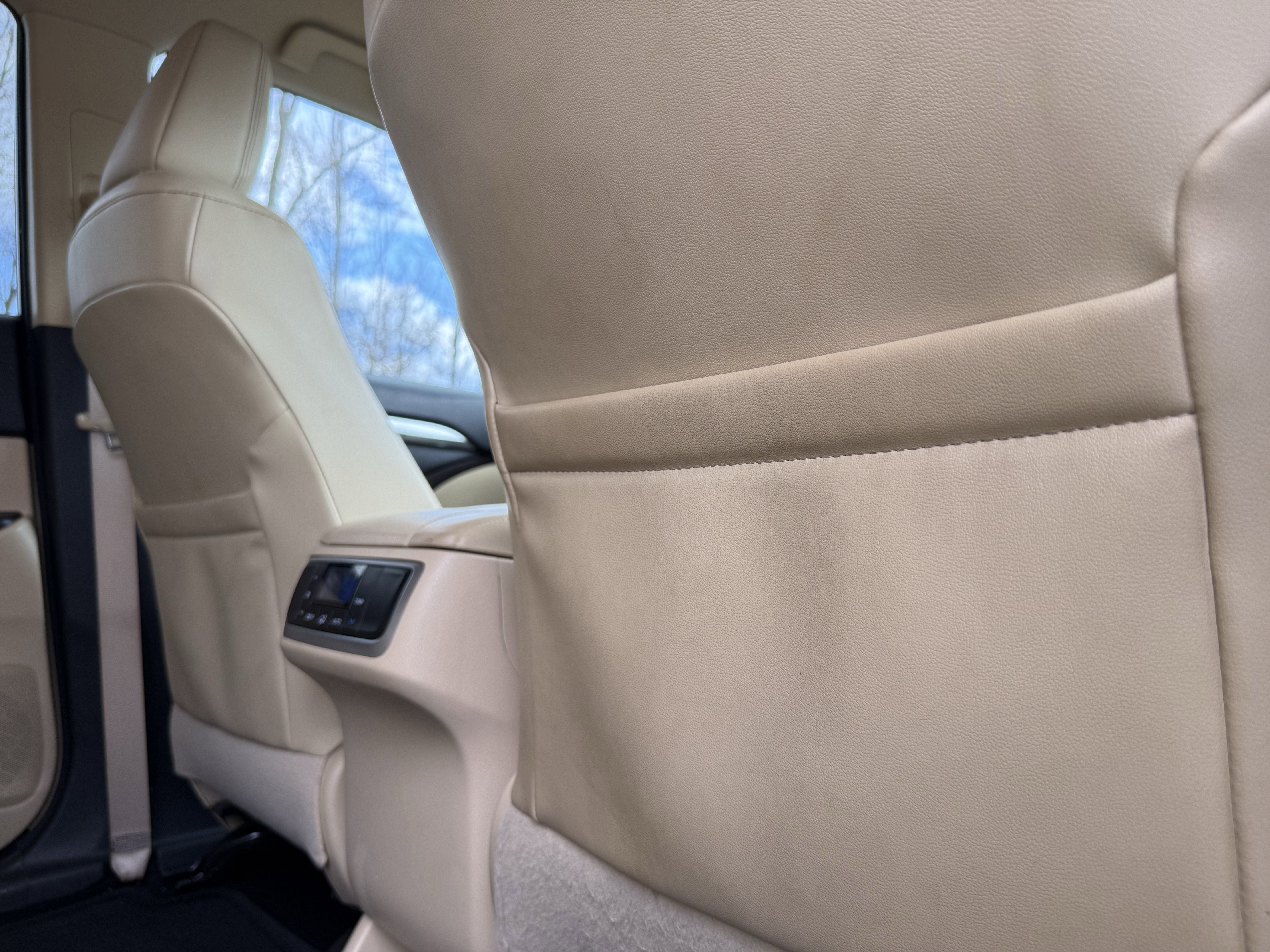 2016 Toyota Highlander LE Plus V6