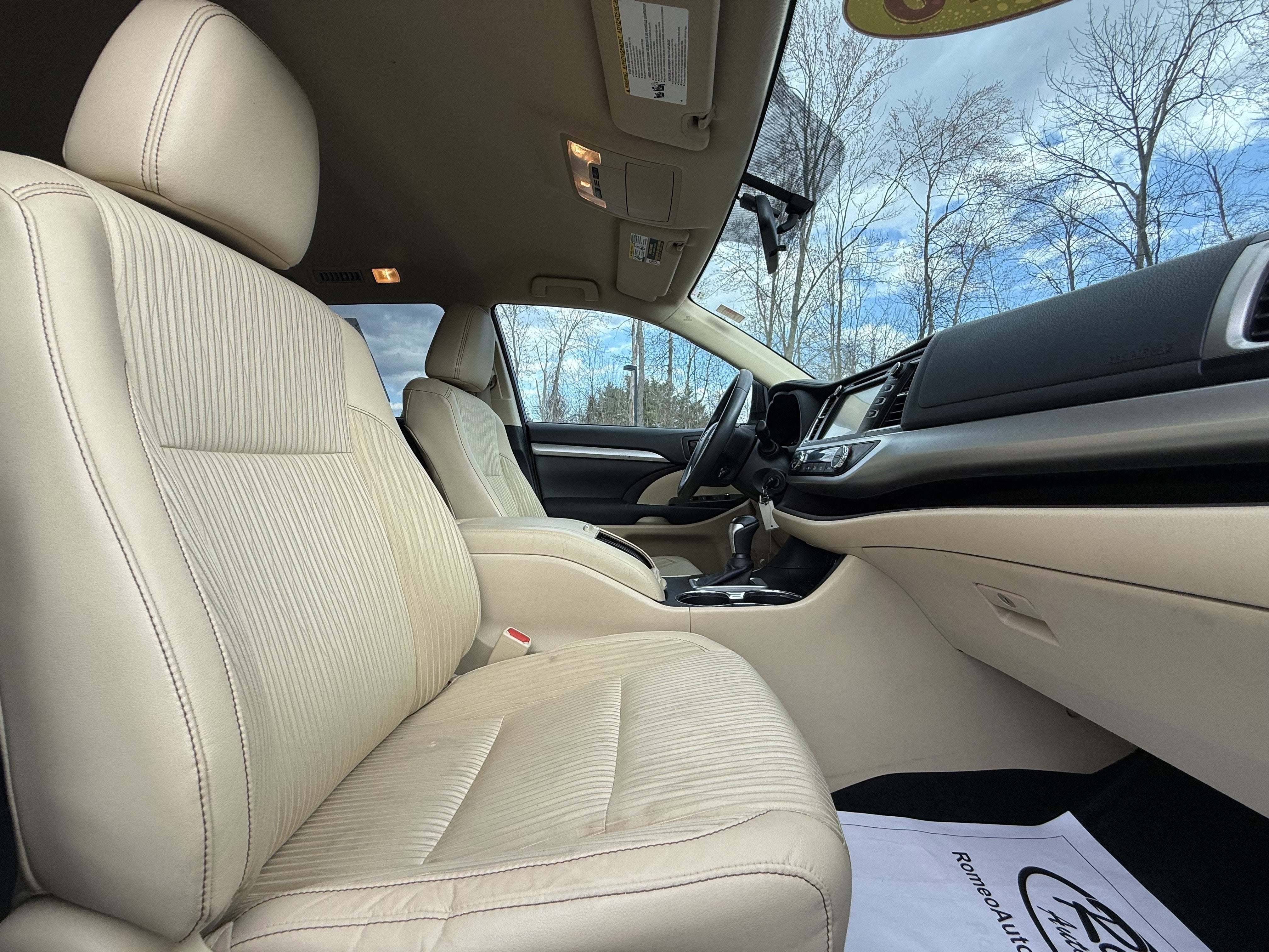 2016 Toyota Highlander LE Plus V6