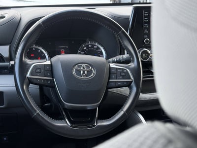 2020 Toyota Highlander LE