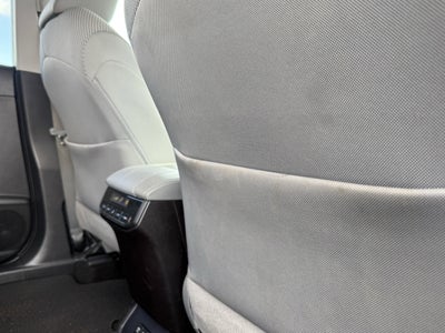 2020 Toyota Highlander LE