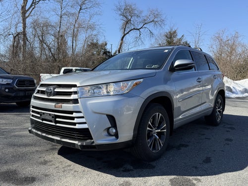 2018 Toyota Highlander Base