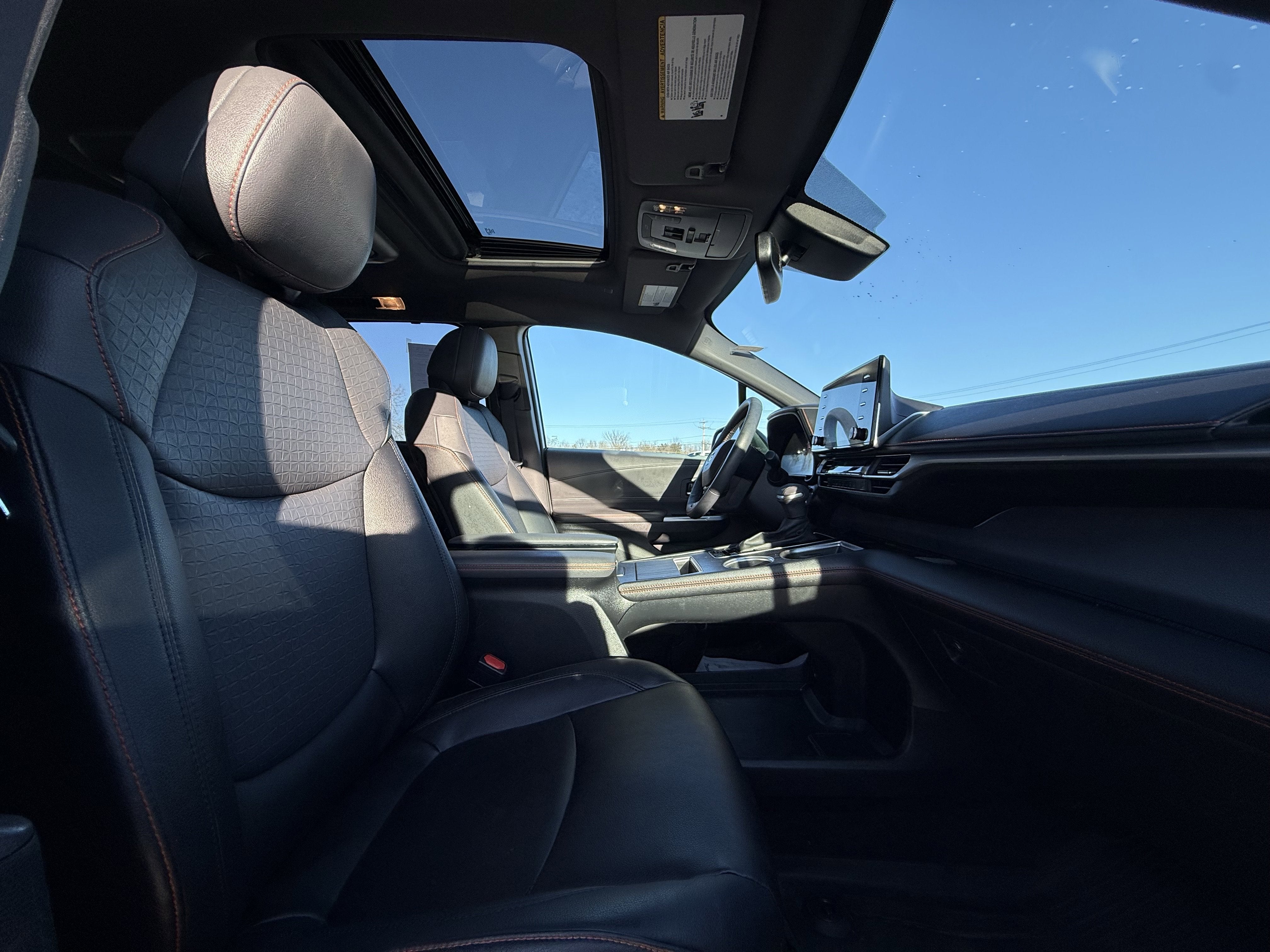 2023 Toyota Sienna XSE 7 Passenger