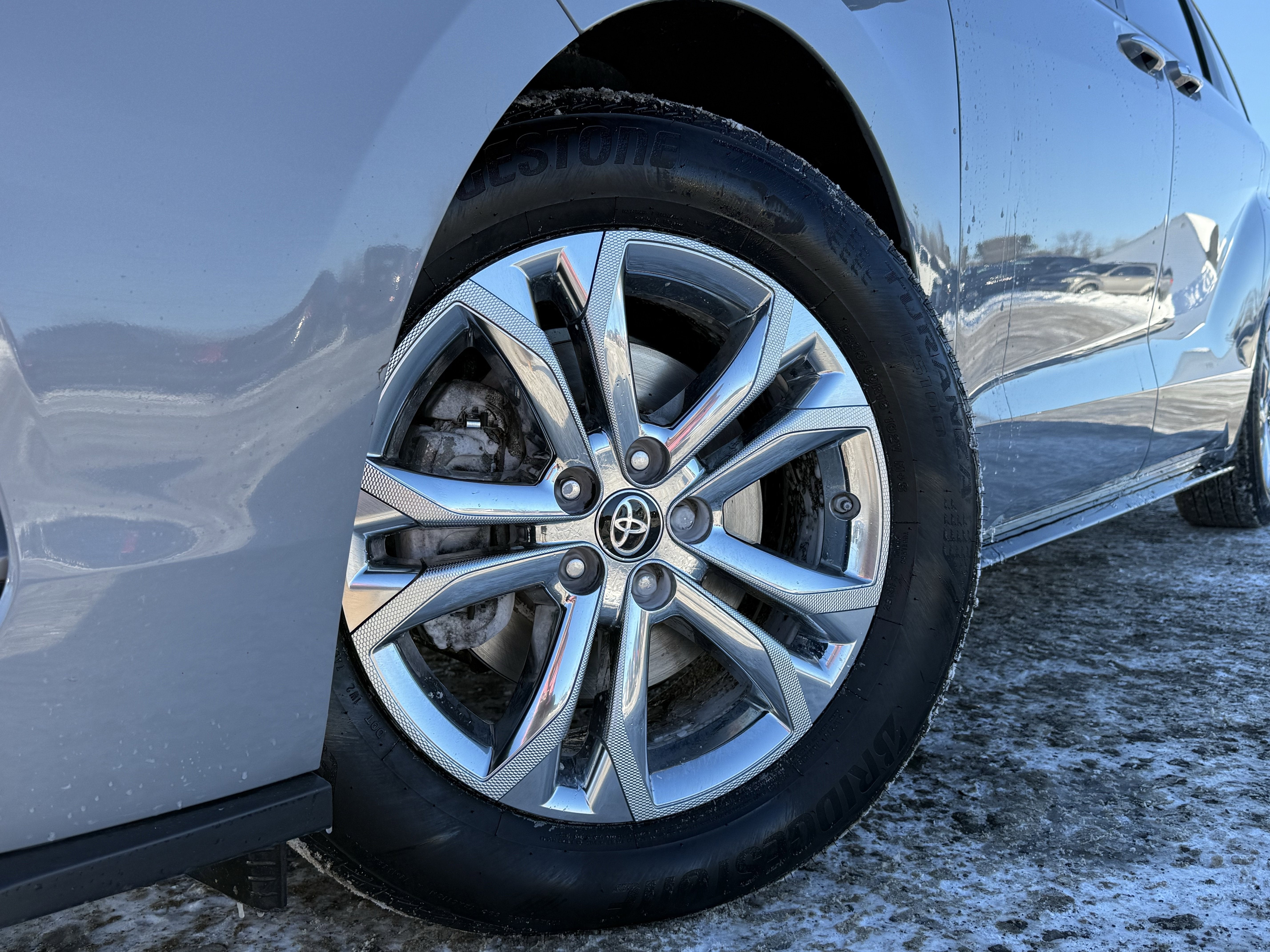 2023 Toyota Sienna XSE 7 Passenger