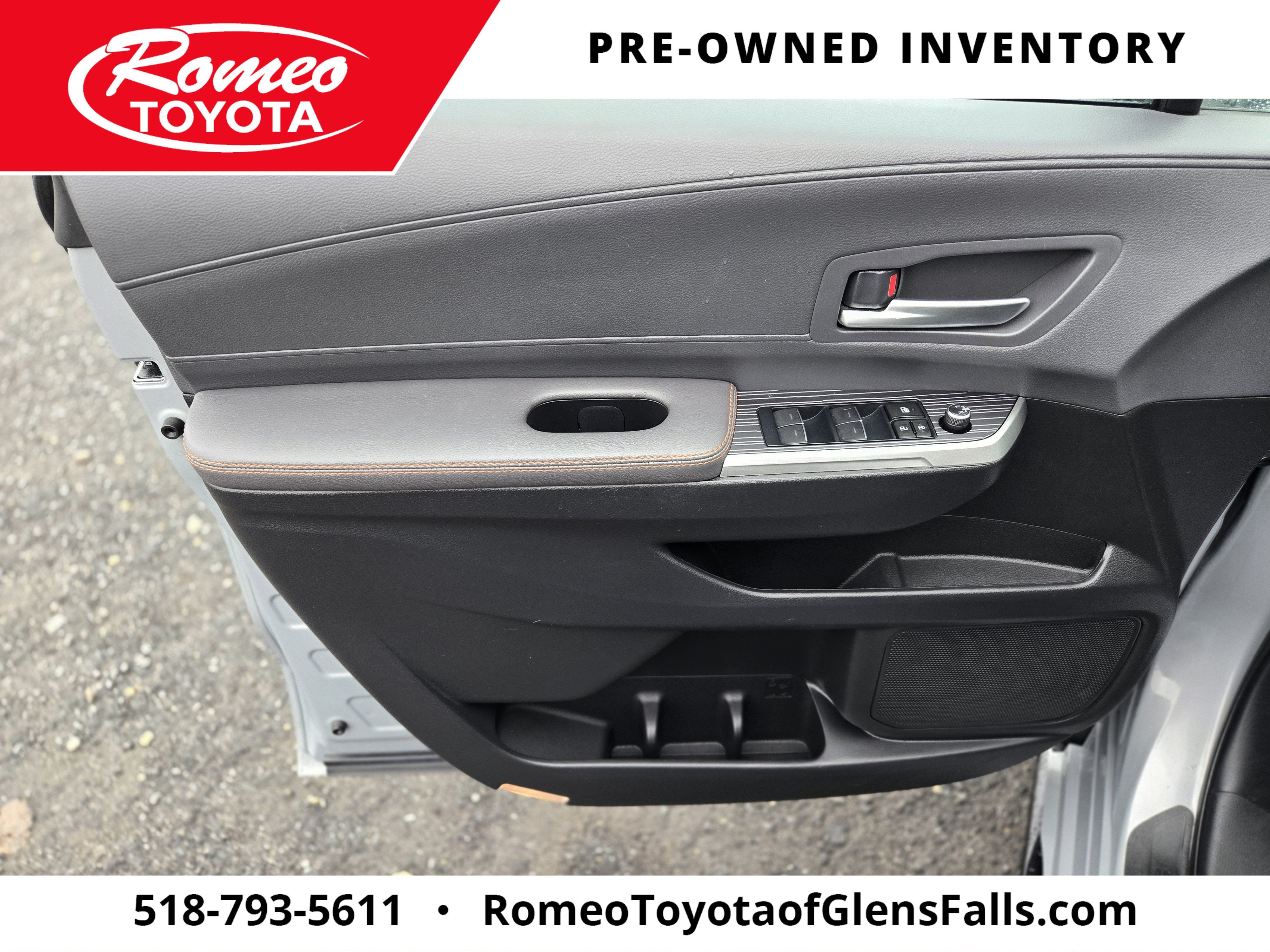 2024 Toyota Sienna XSE 7 Passenger