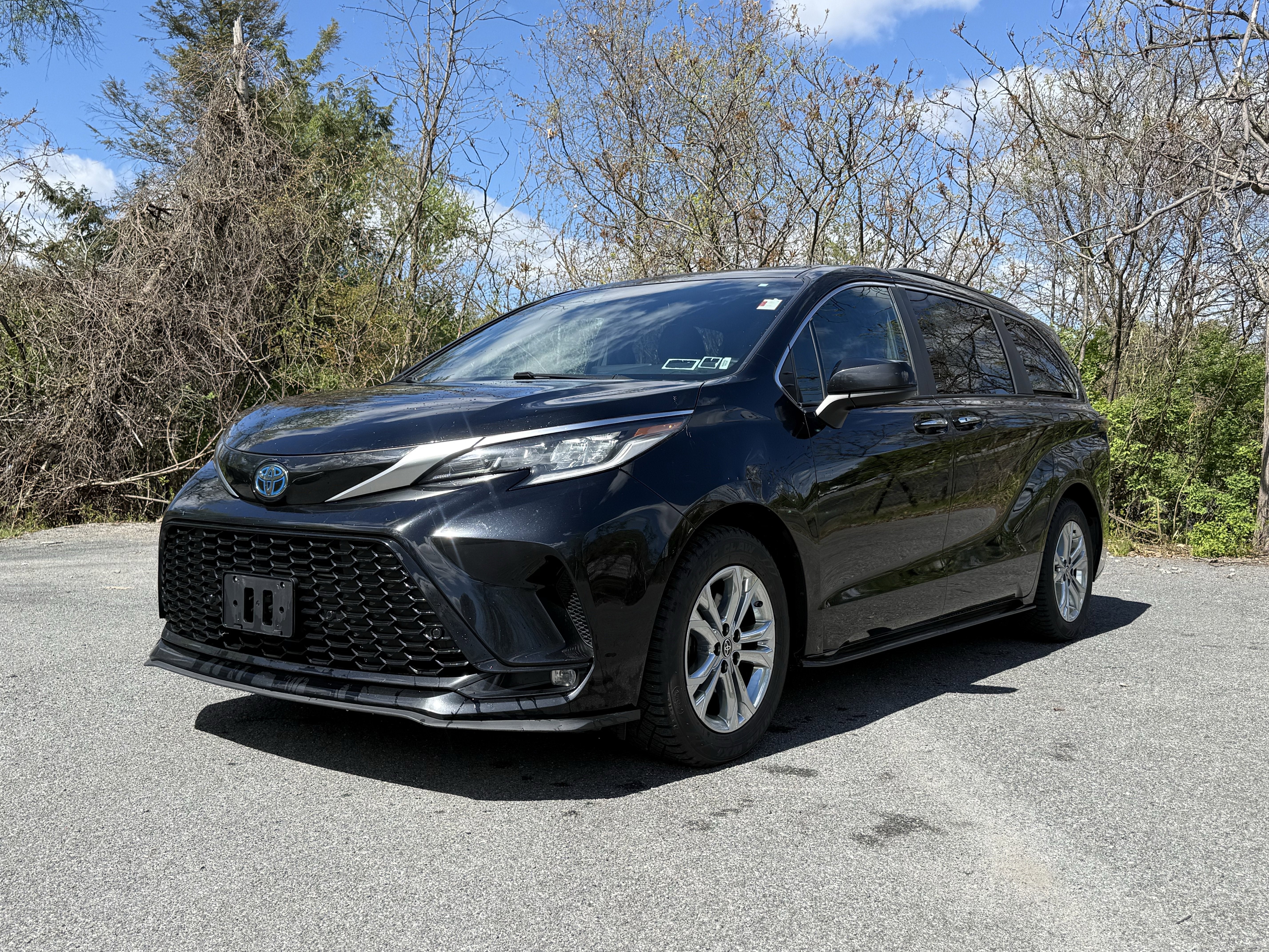 2022 Toyota Sienna XSE 7 Passenger