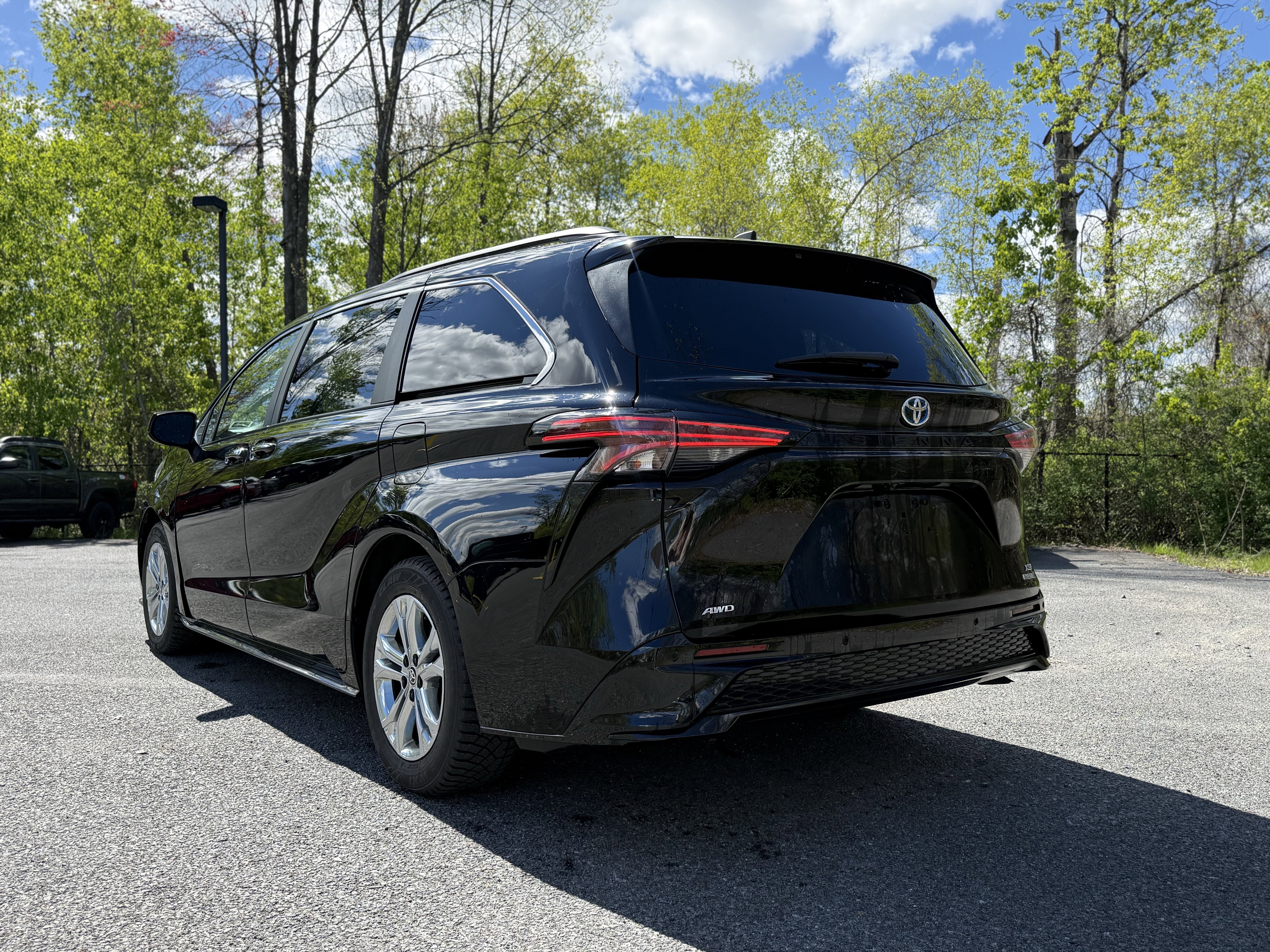 2022 Toyota Sienna XSE 7 Passenger