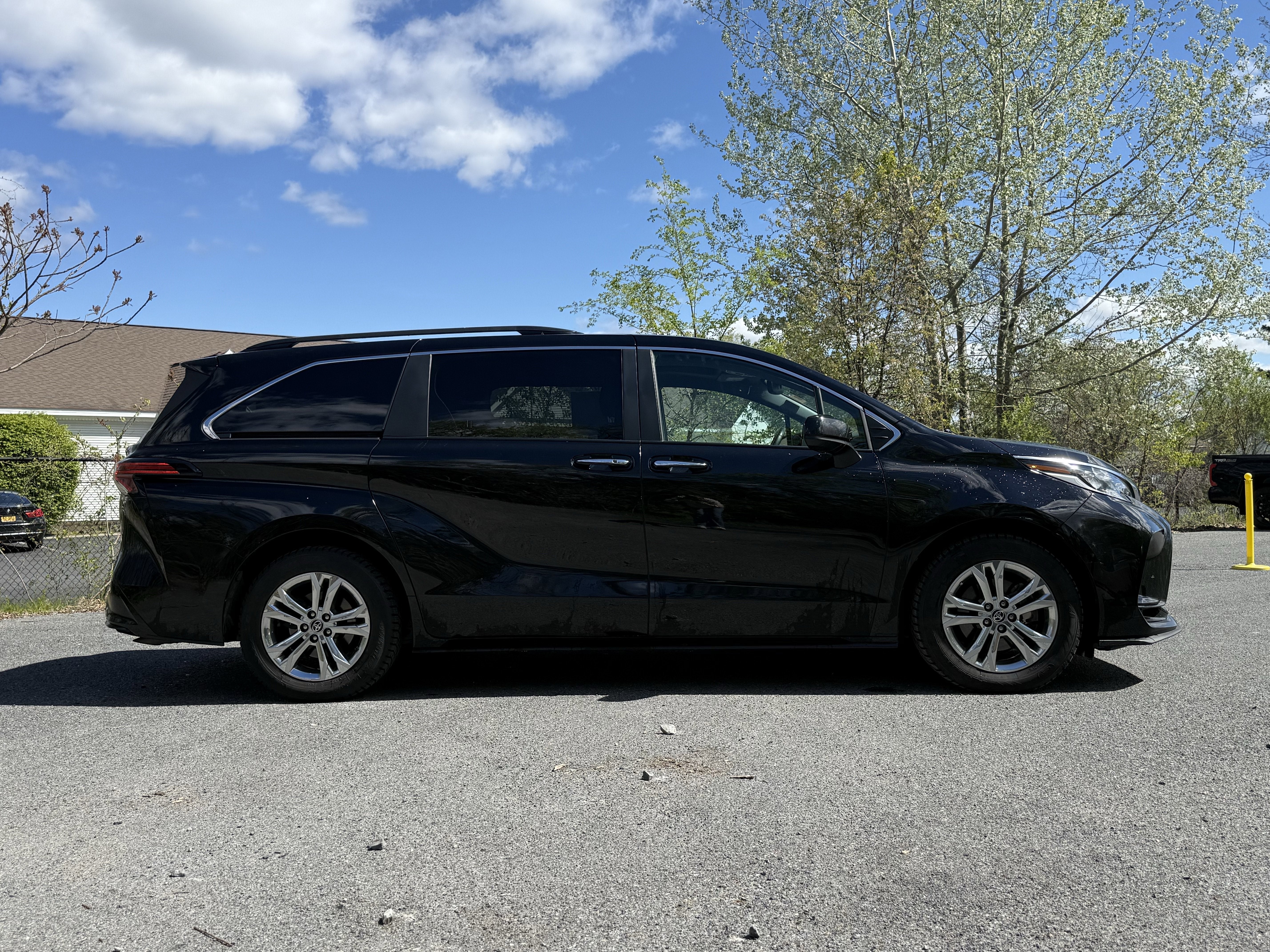 2022 Toyota Sienna XSE 7 Passenger