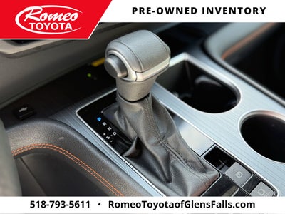 2023 Toyota Sienna XSE 7 Passenger
