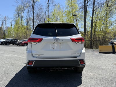 2017 Toyota Highlander Limited Platinum