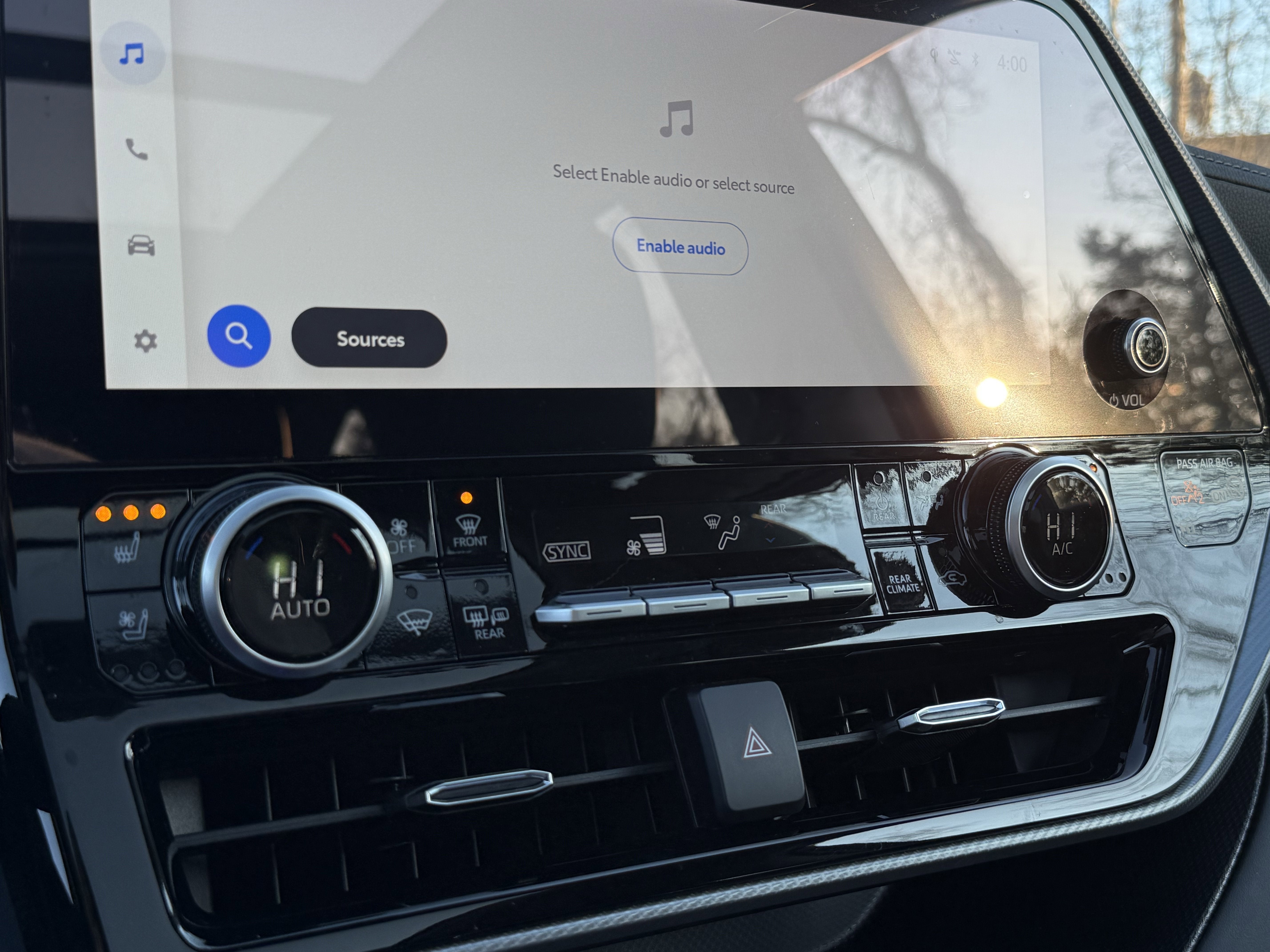 2025 Toyota Highlander Hybrid Platinum