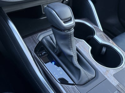 2025 Toyota Highlander Hybrid Platinum
