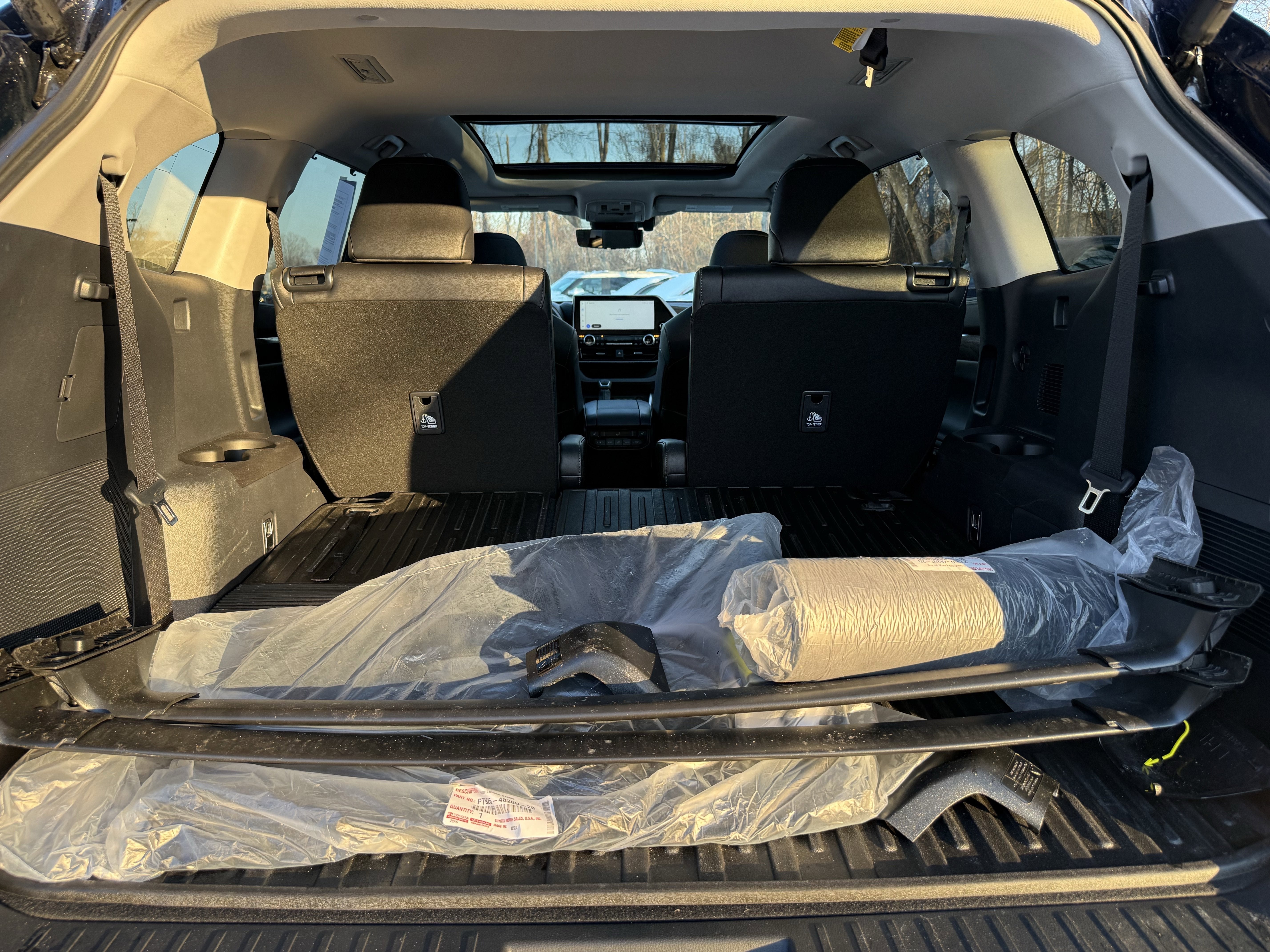 2025 Toyota Highlander Hybrid Platinum