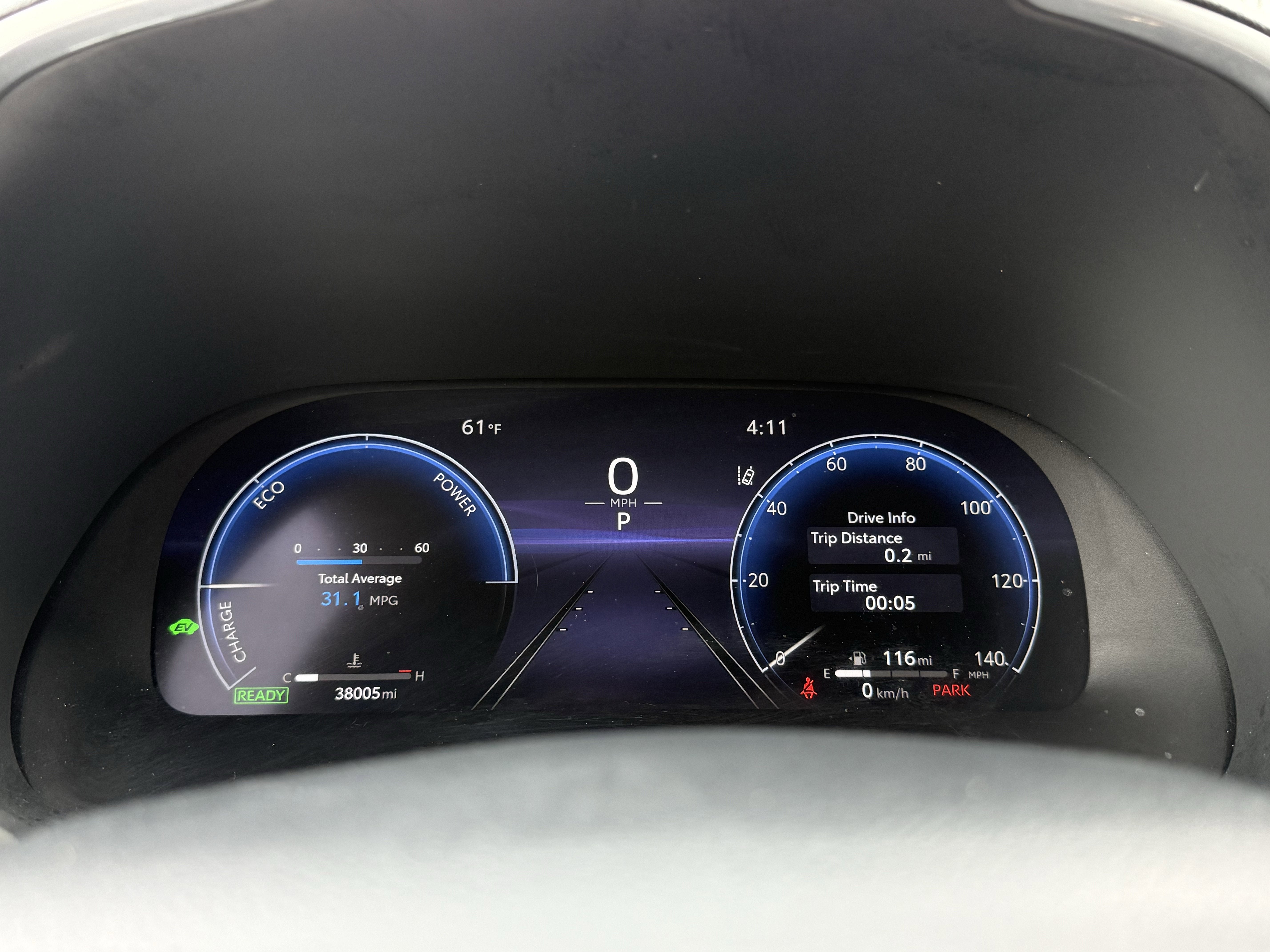 2023 Toyota Highlander Hybrid Platinum