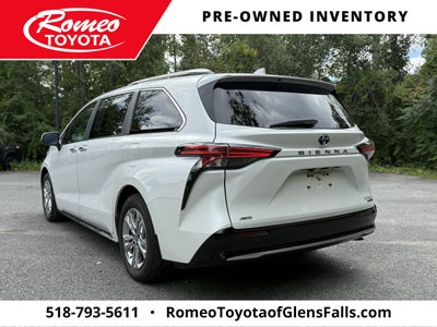 2023 Toyota Sienna Platinum 7 Passenger