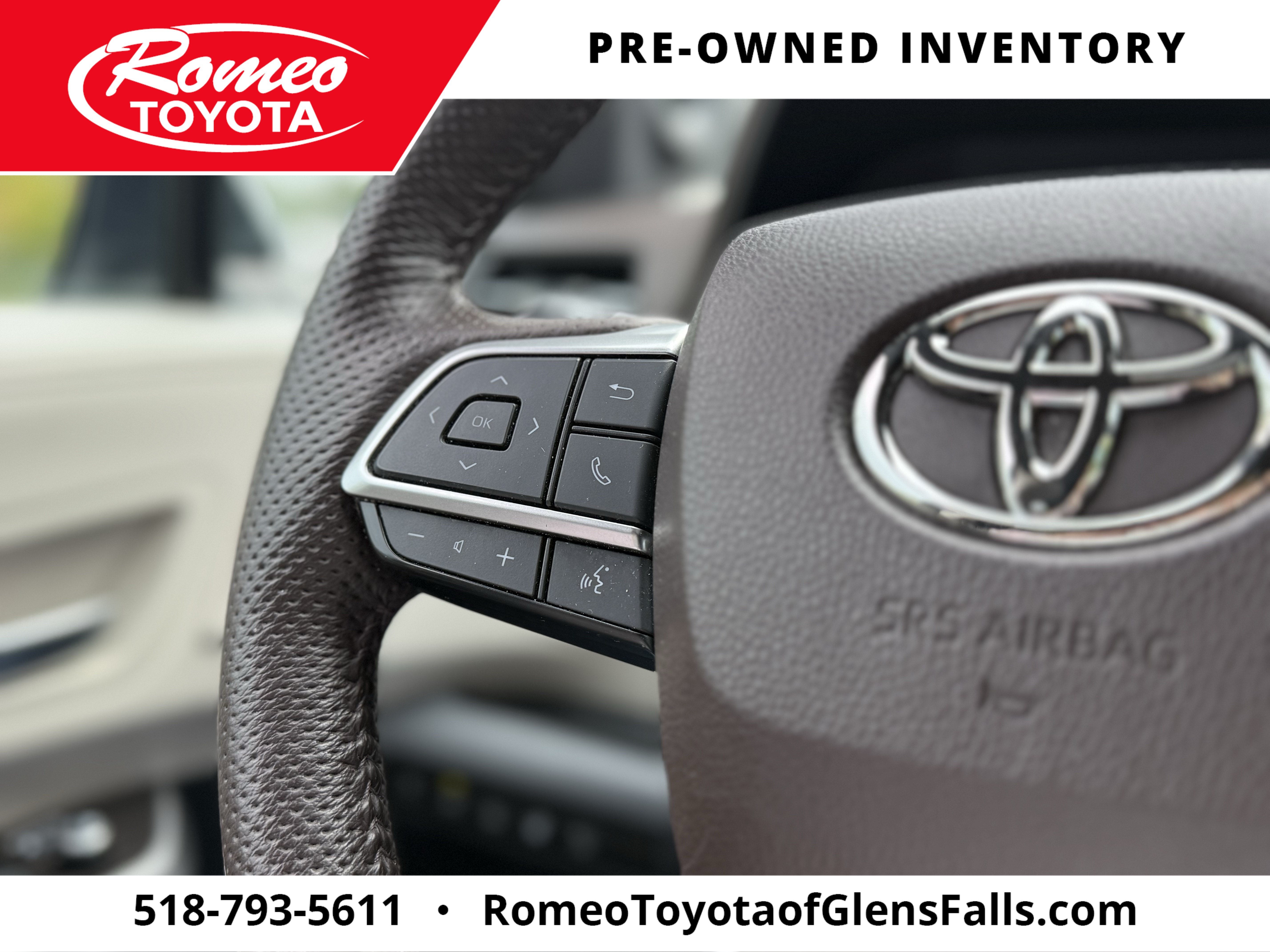 2023 Toyota Sienna Platinum 7 Passenger