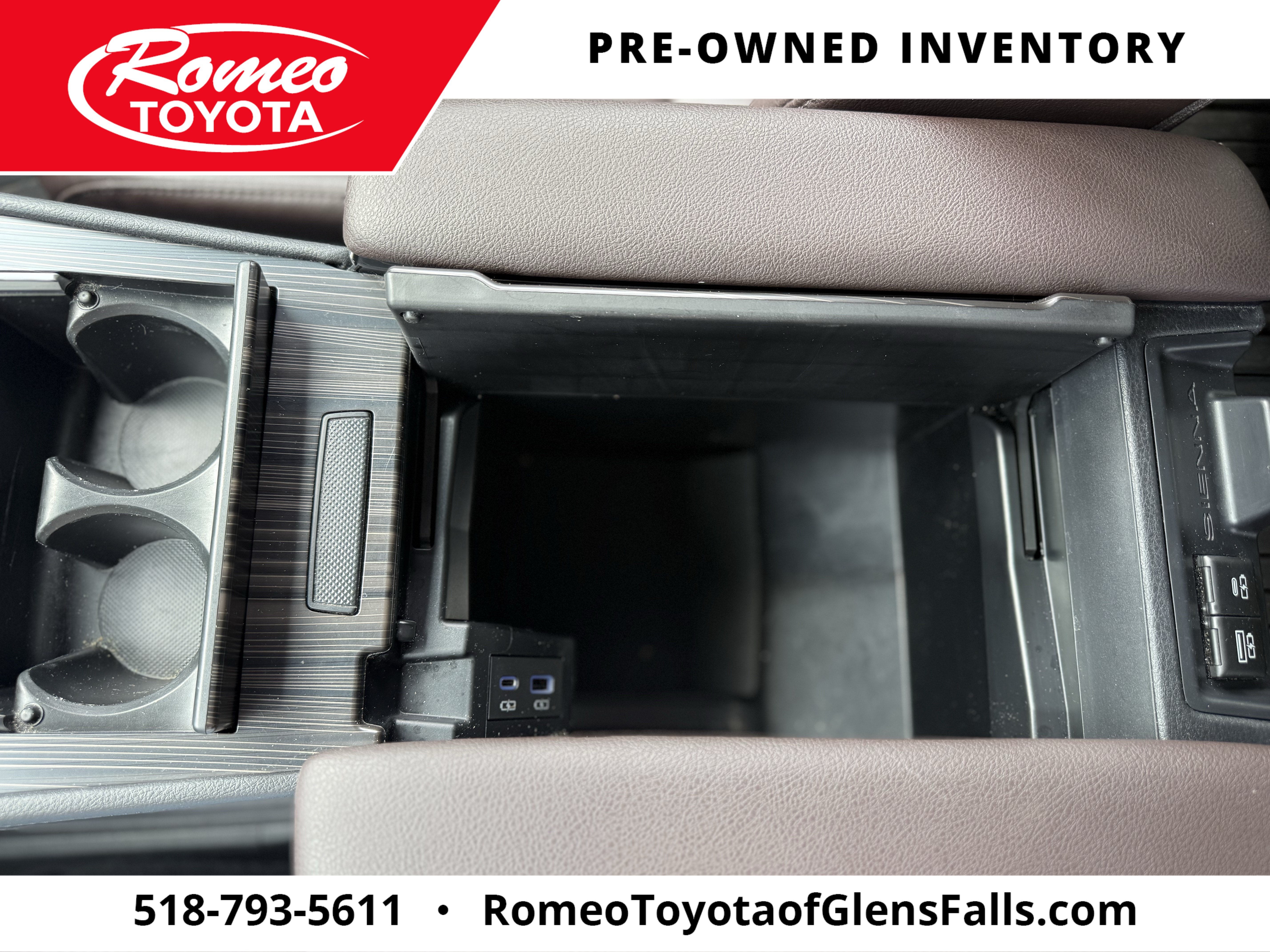 2023 Toyota Sienna Platinum 7 Passenger