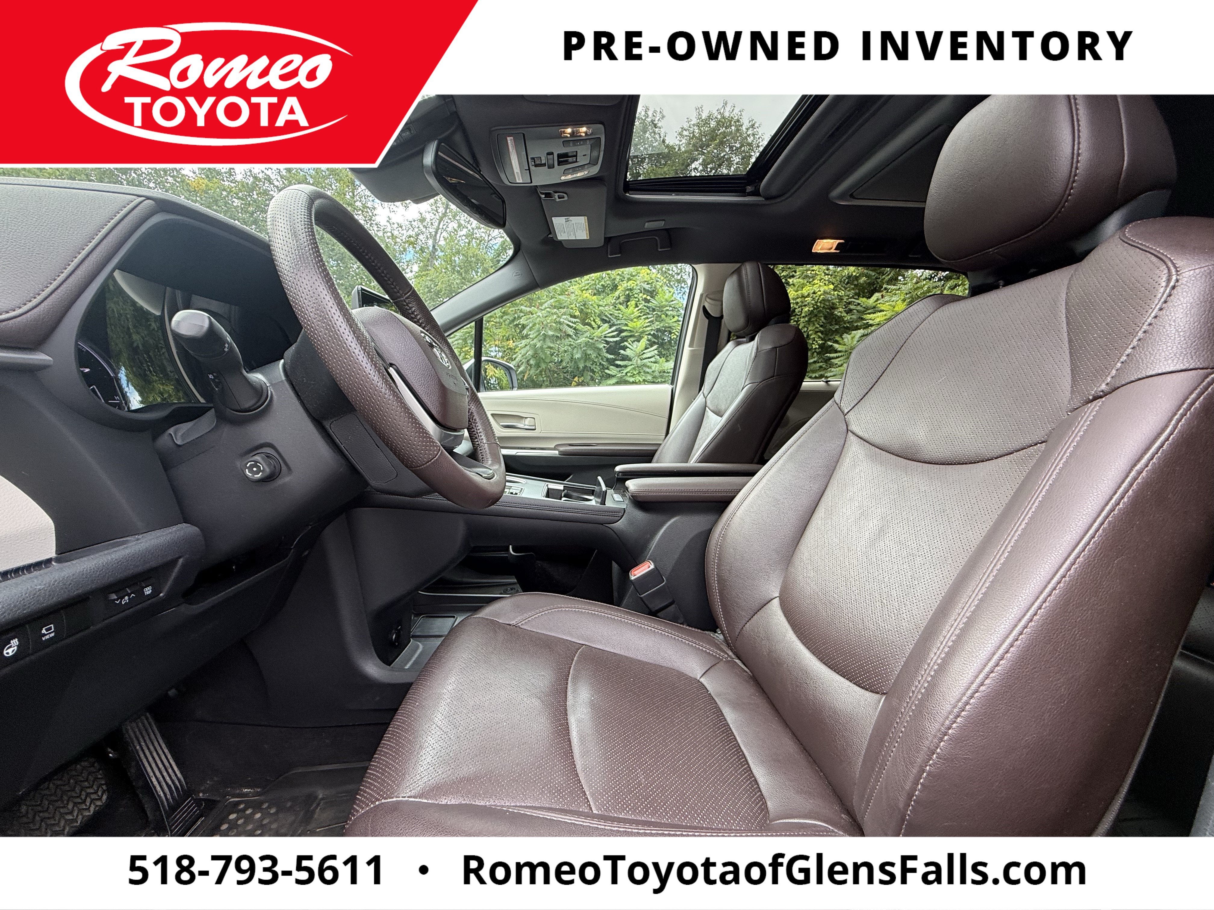 2023 Toyota Sienna Platinum 7 Passenger