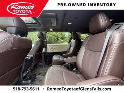 2023 Toyota Sienna Platinum 7 Passenger