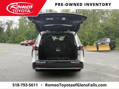 2023 Toyota Sienna Platinum 7 Passenger