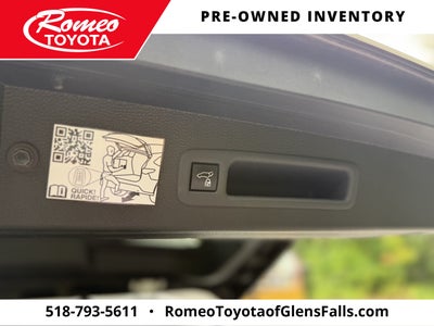 2023 Toyota Sienna Platinum 7 Passenger
