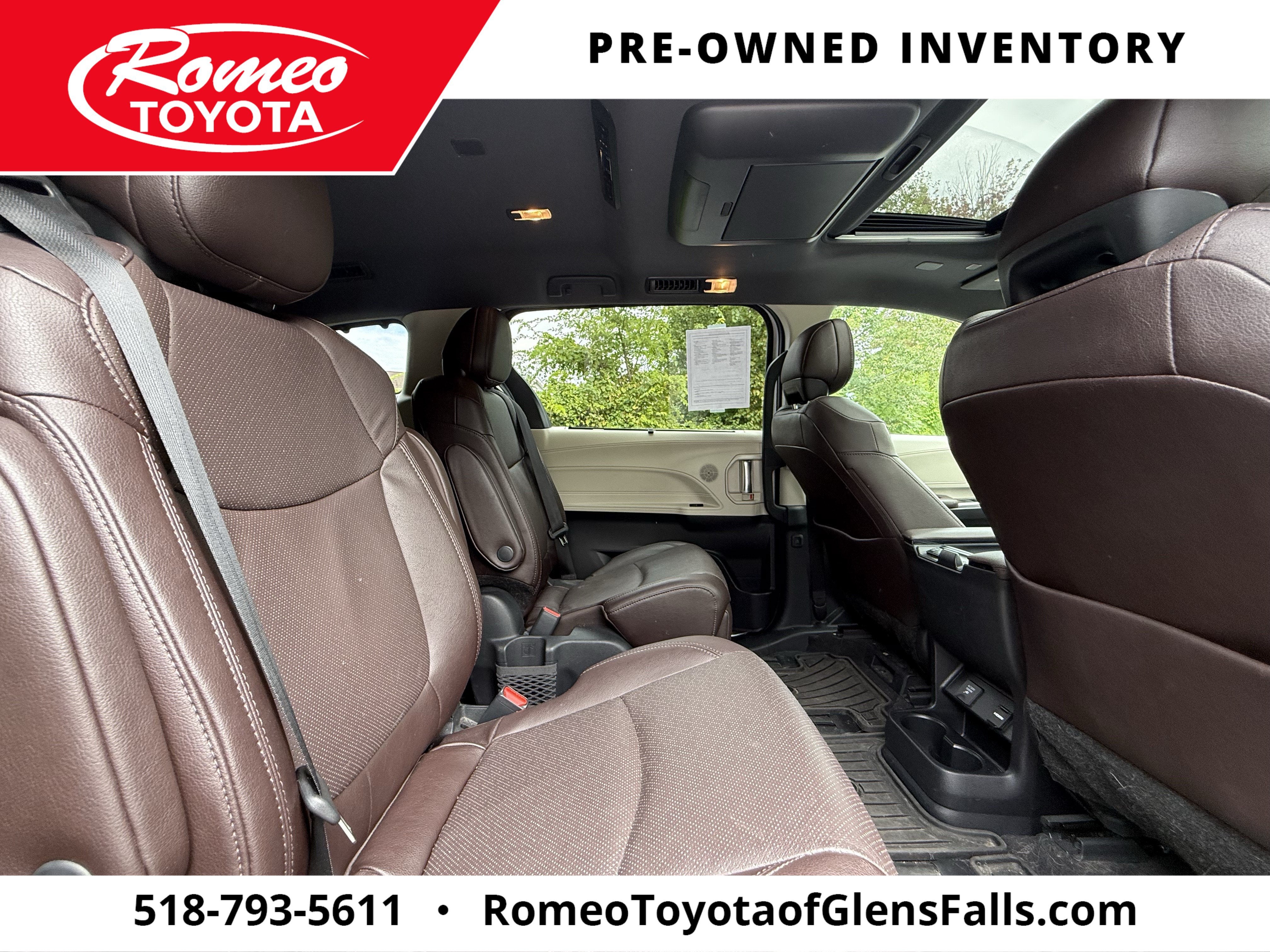 2023 Toyota Sienna Platinum 7 Passenger