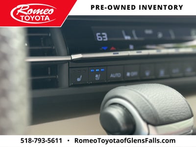 2023 Toyota Sienna Platinum 7 Passenger