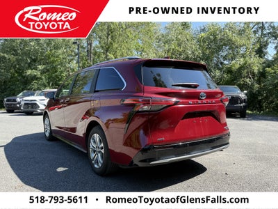 2022 Toyota Sienna Platinum 7 Passenger