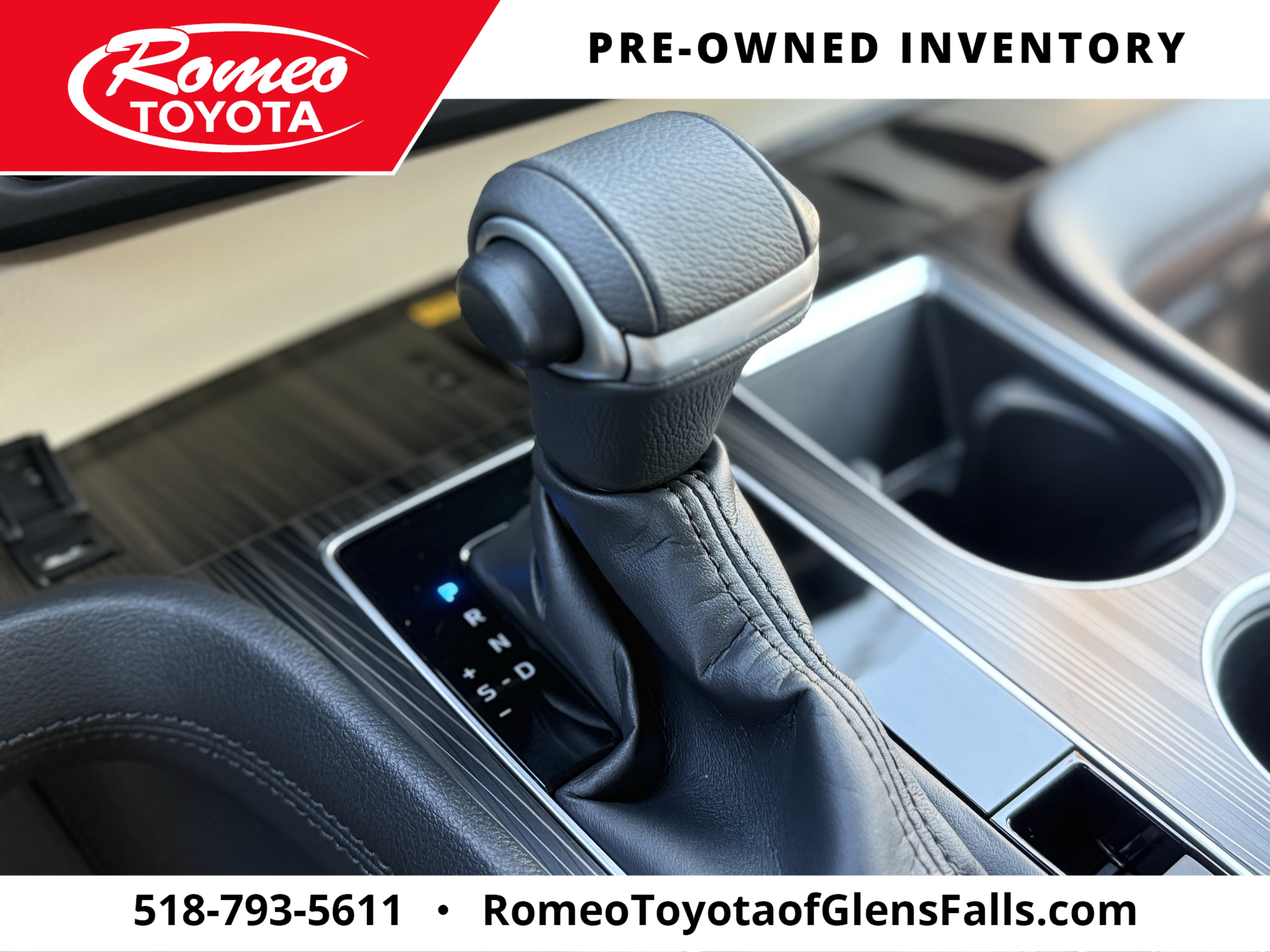 2022 Toyota Sienna Platinum 7 Passenger