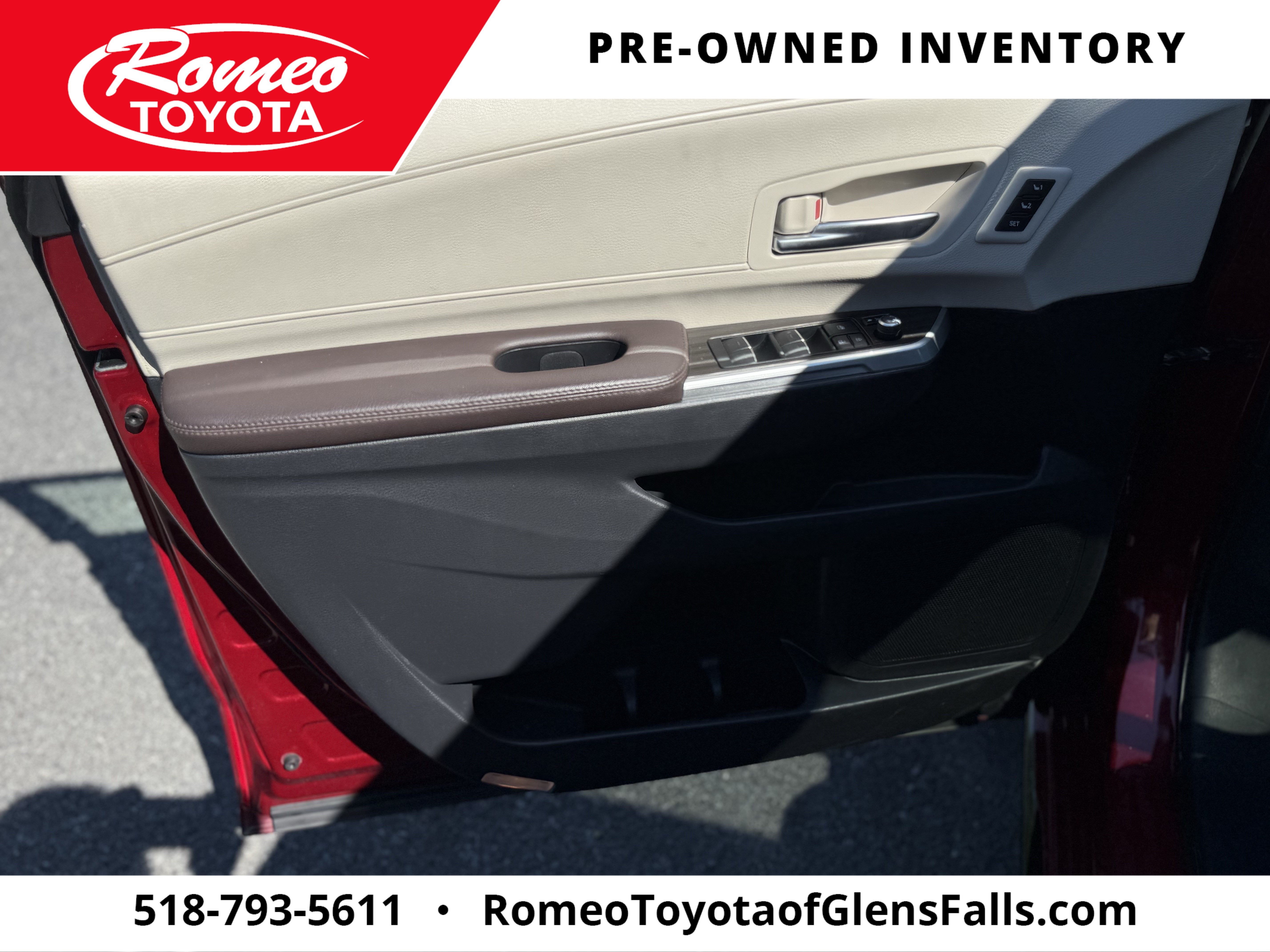 2022 Toyota Sienna Platinum 7 Passenger