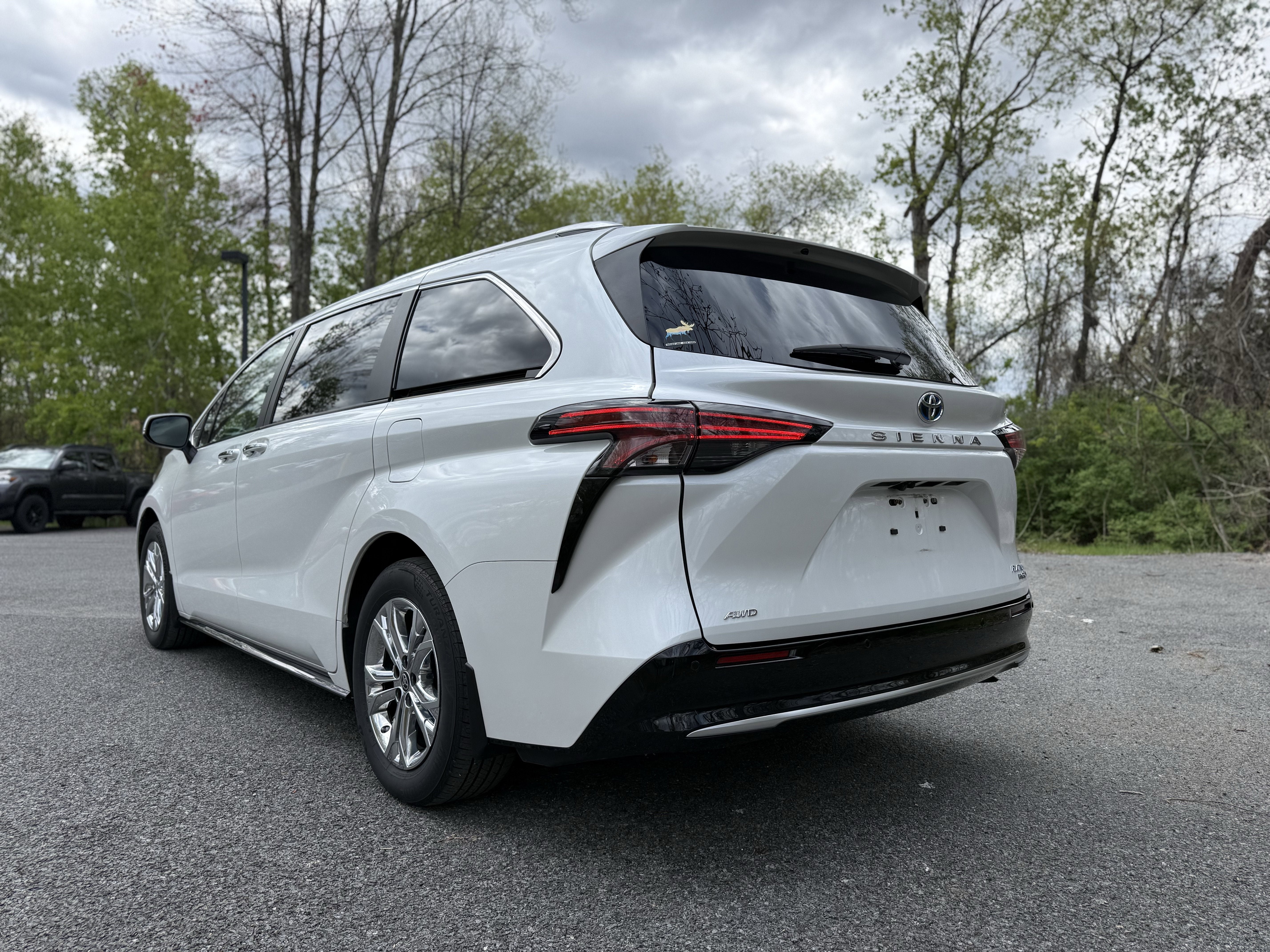2023 Toyota Sienna Platinum 7 Passenger