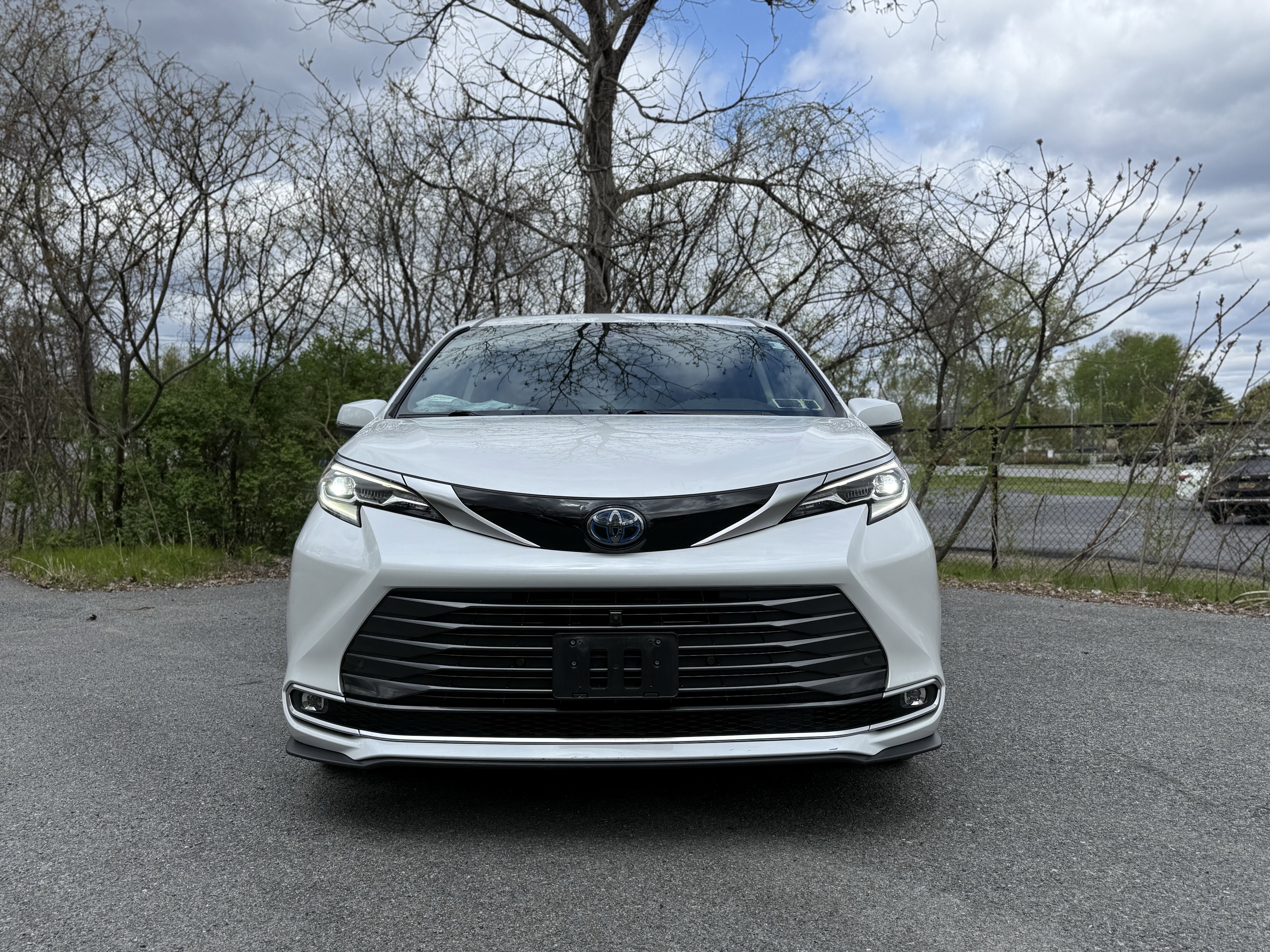 2023 Toyota Sienna Platinum 7 Passenger