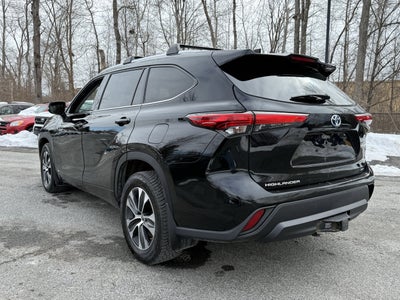 2021 Toyota Highlander Hybrid XLE