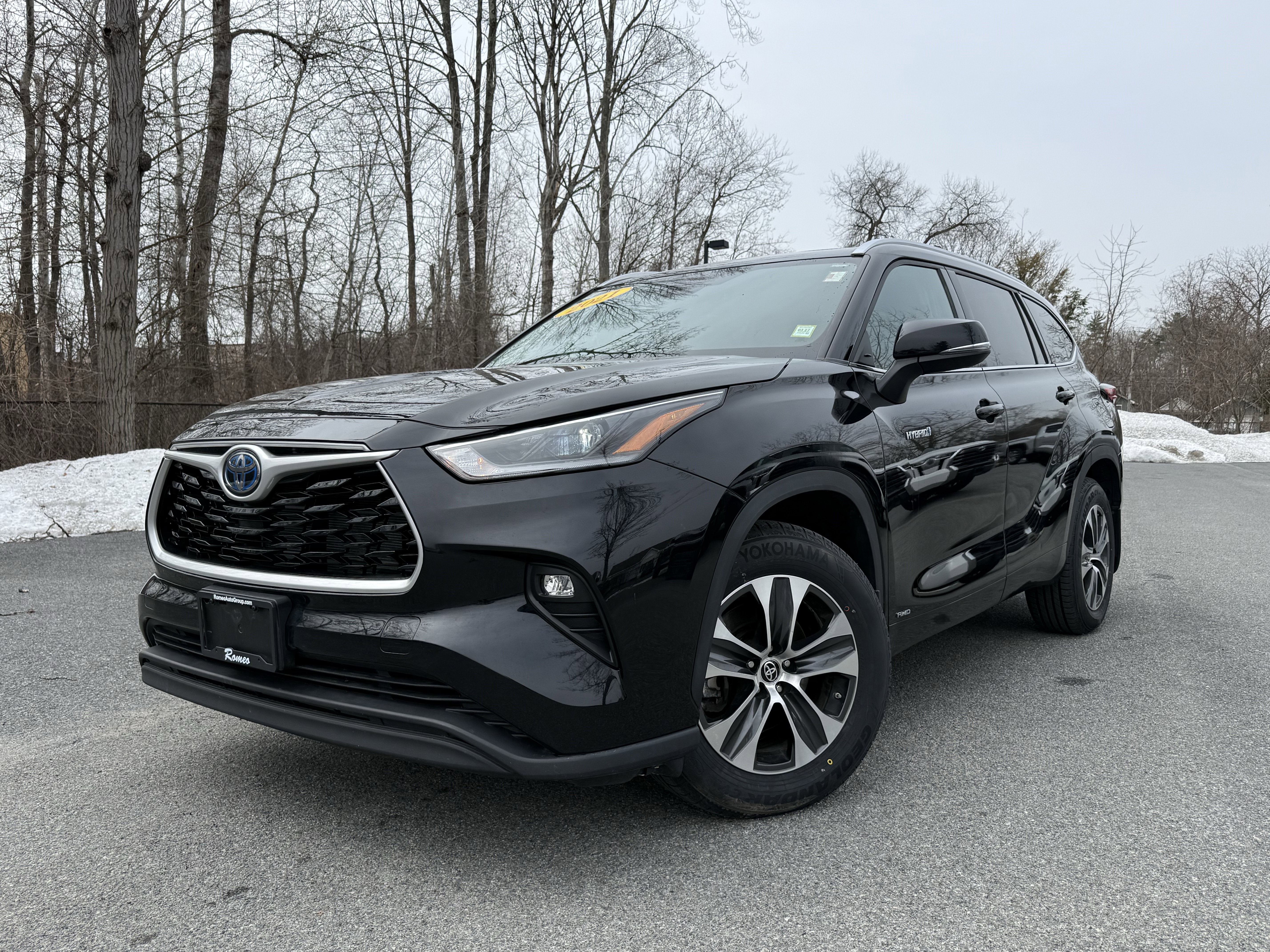 2021 Toyota Highlander Hybrid XLE