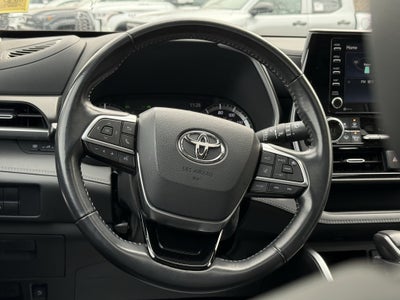 2021 Toyota Highlander Hybrid XLE