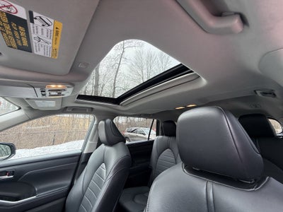 2021 Toyota Highlander Hybrid XLE