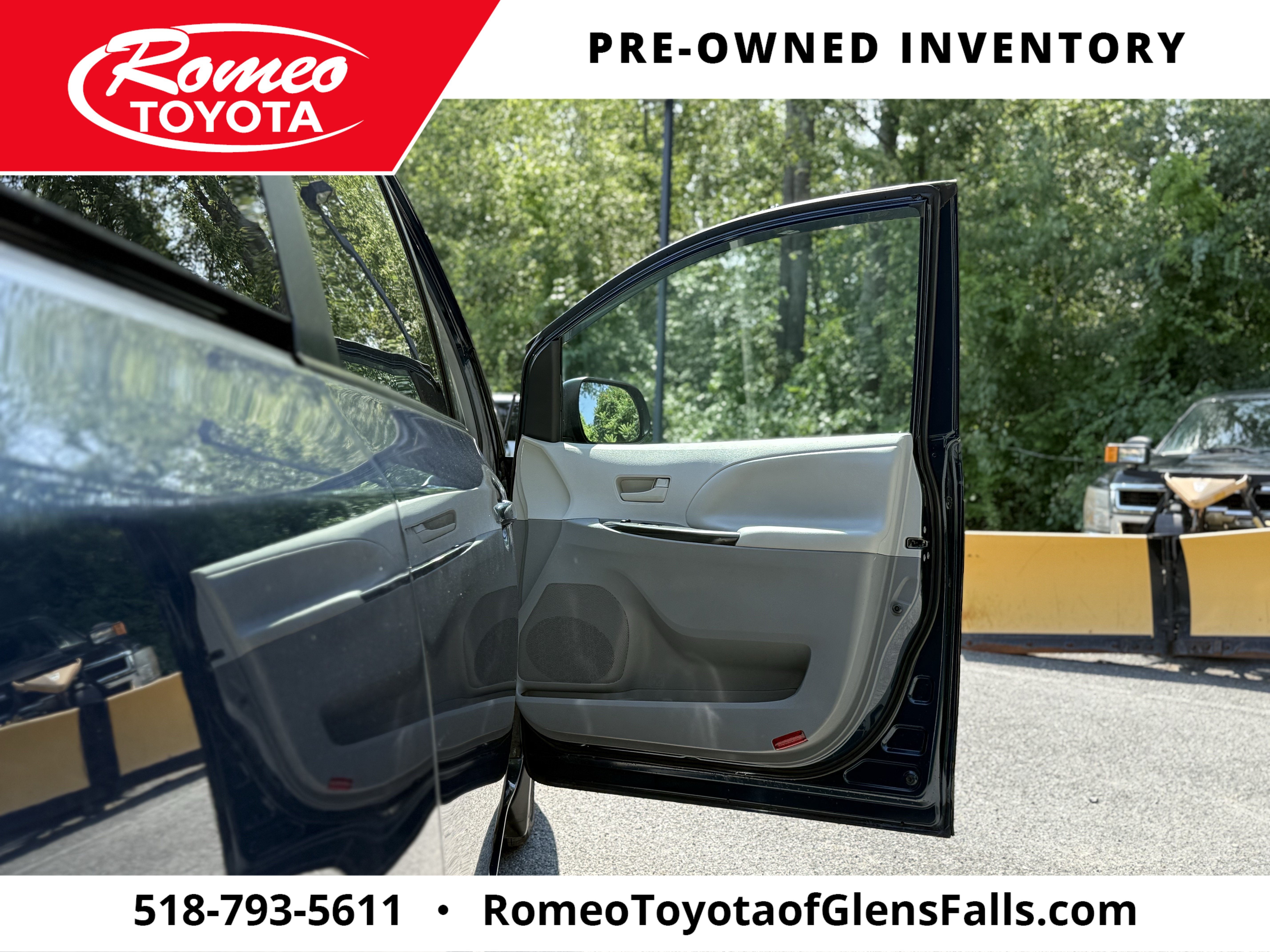 2012 Toyota Sienna LE 7 Passenger