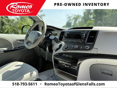 2012 Toyota Sienna LE 7 Passenger