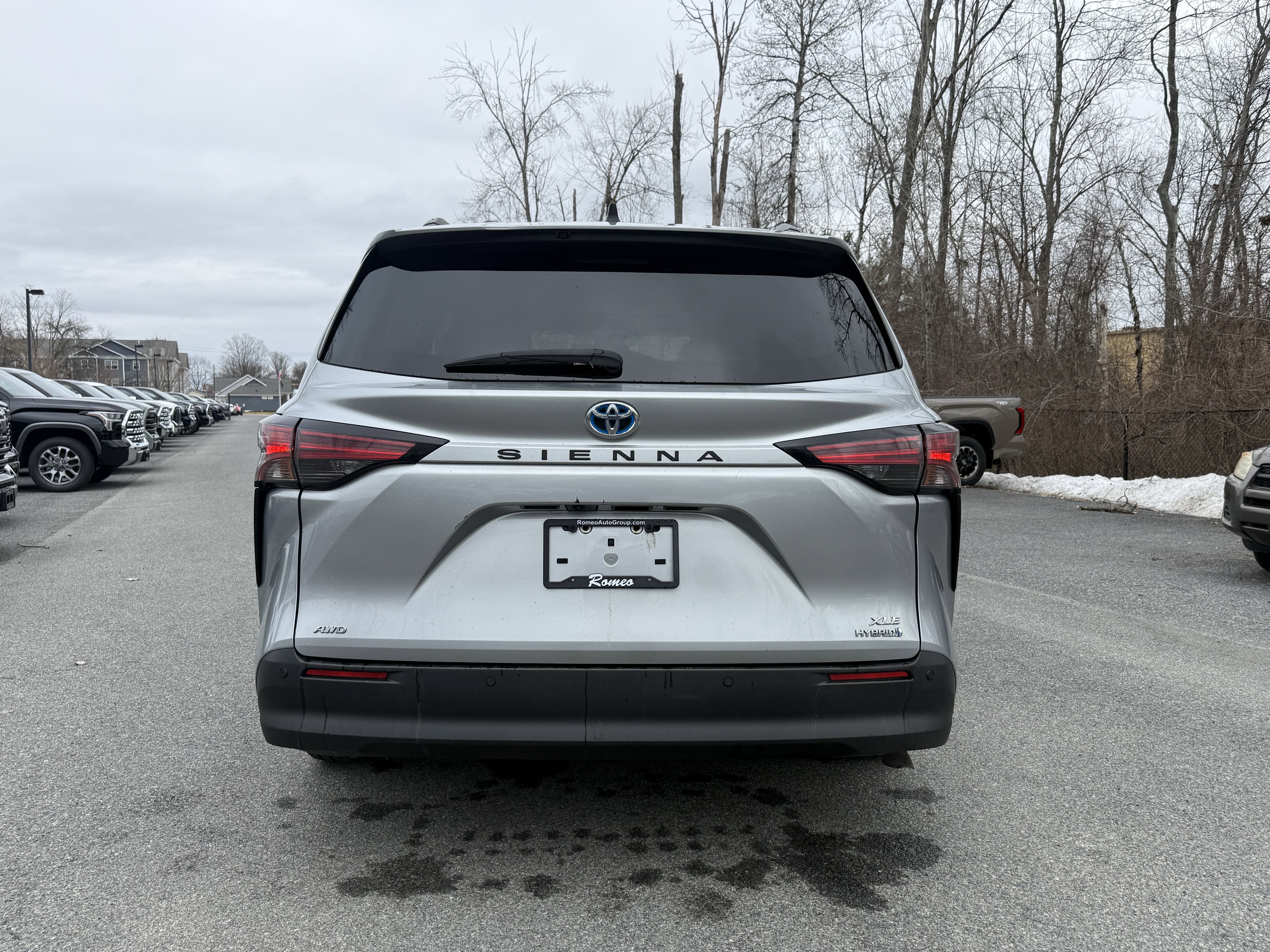 2021 Toyota Sienna XLE 7 Passenger