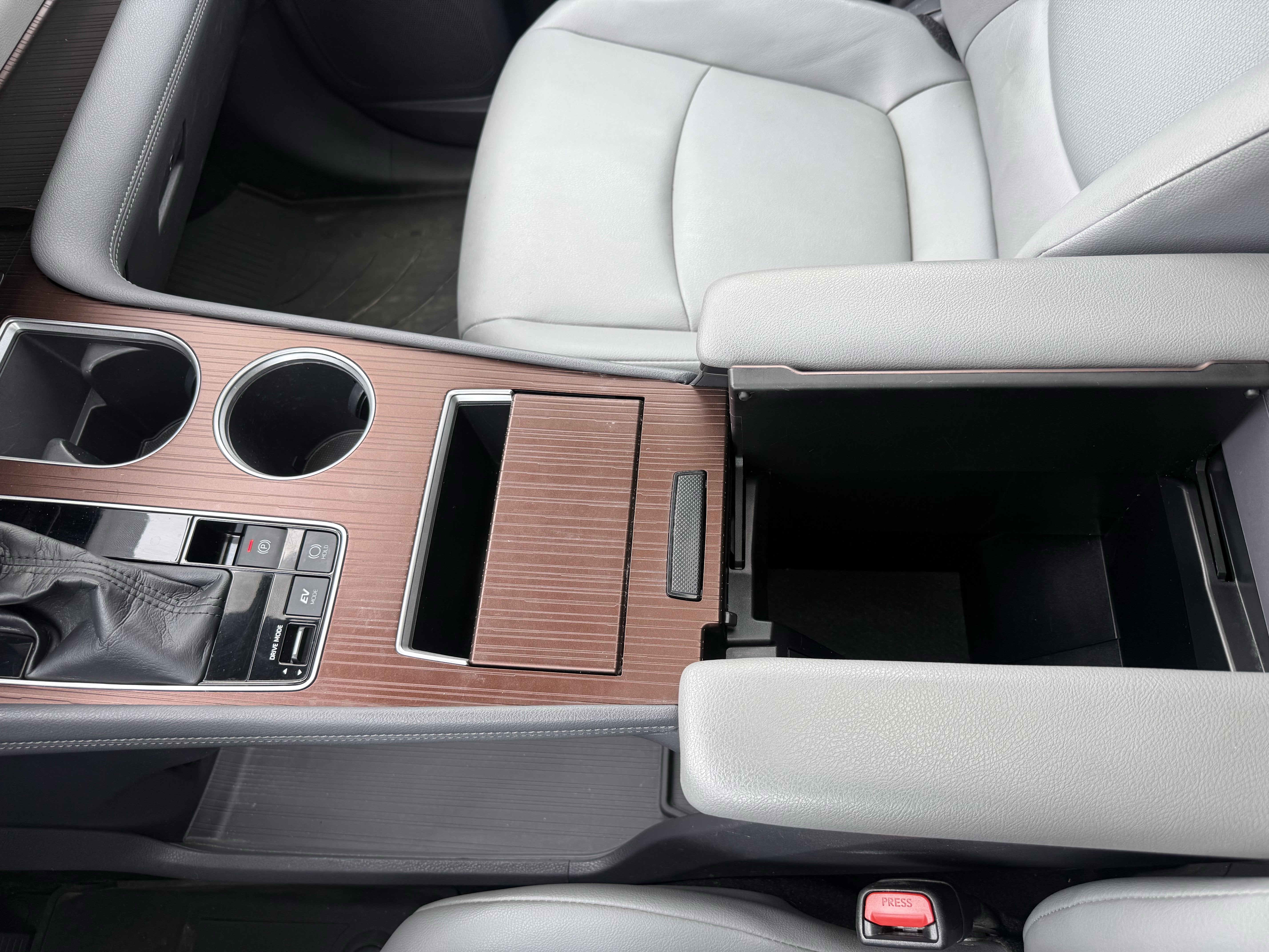 2021 Toyota Sienna XLE 7 Passenger