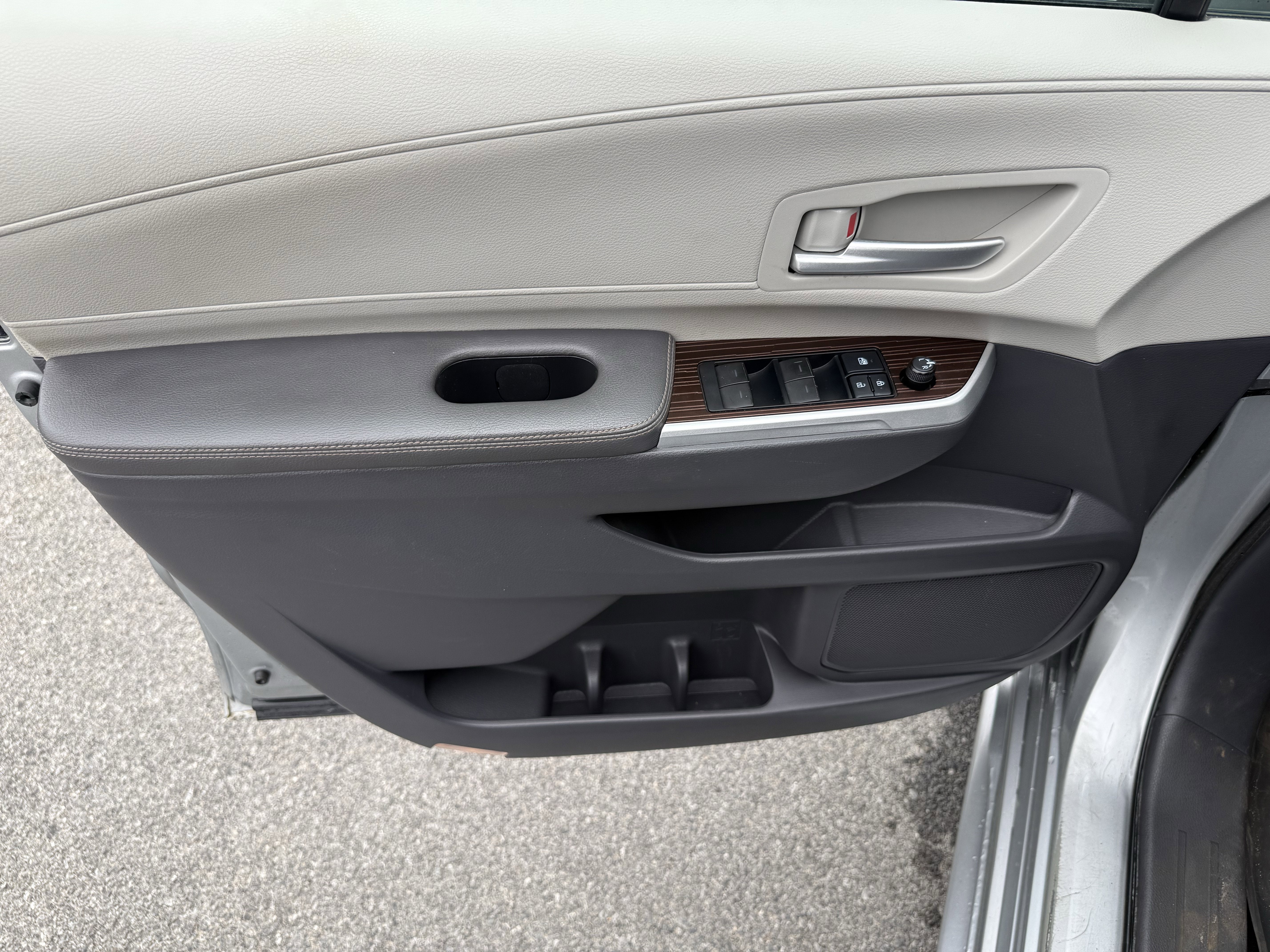 2021 Toyota Sienna XLE 7 Passenger