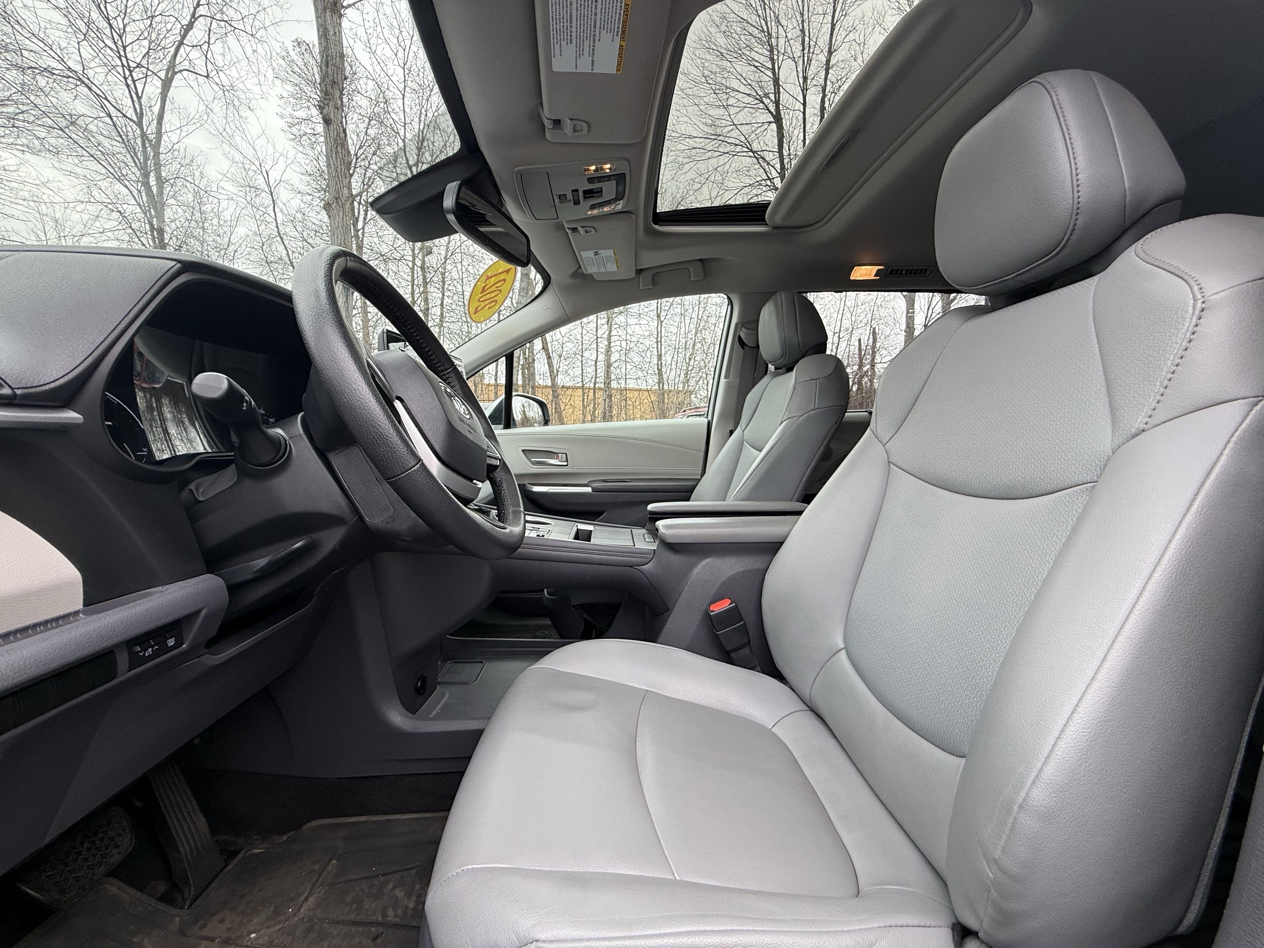 2021 Toyota Sienna XLE 7 Passenger