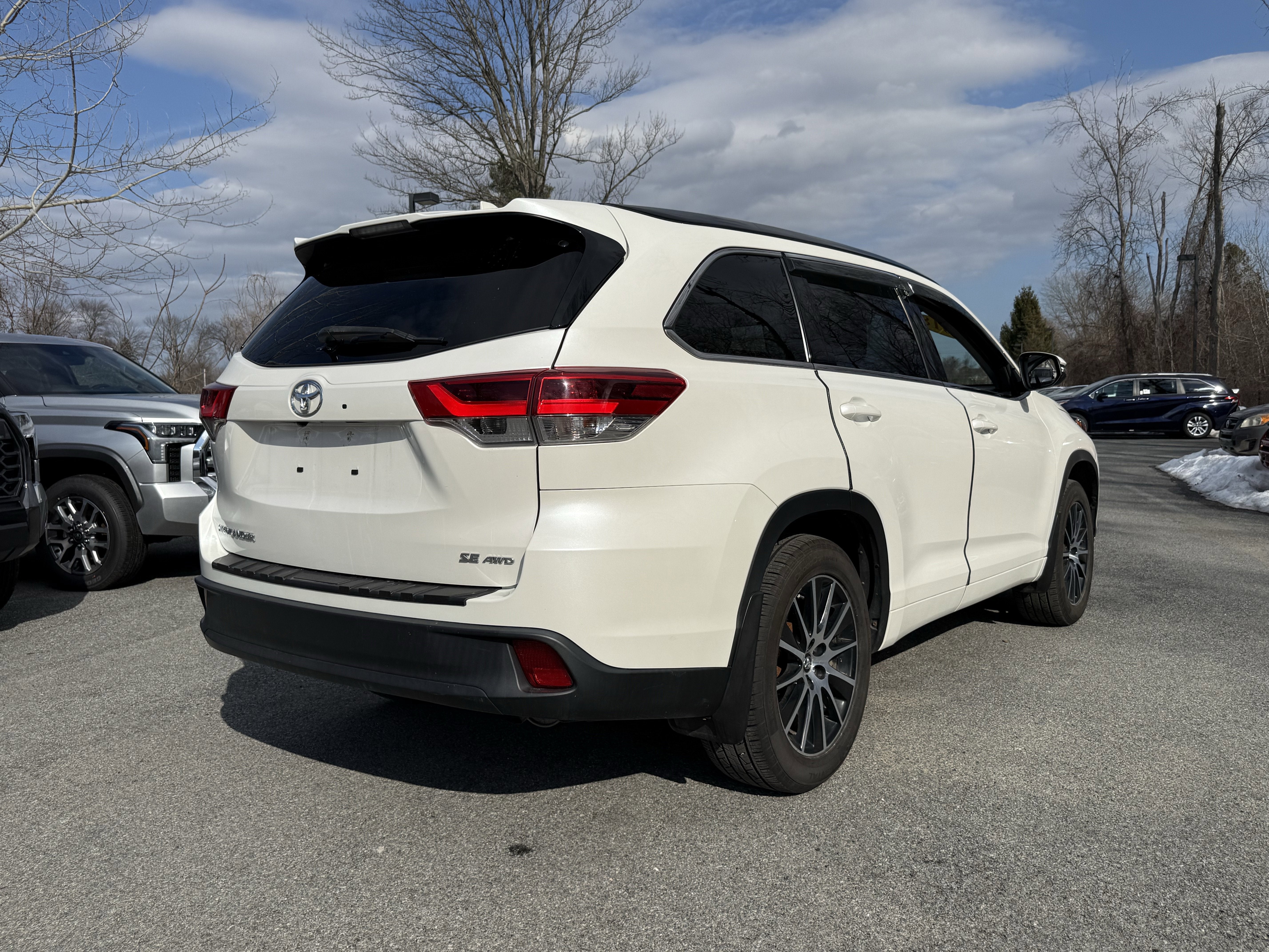 2018 Toyota Highlander SE