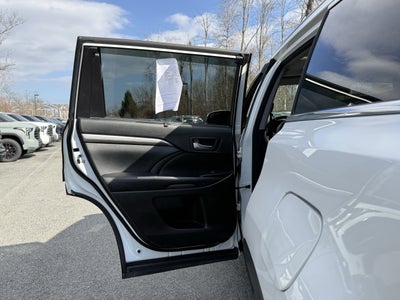 2018 Toyota Highlander SE