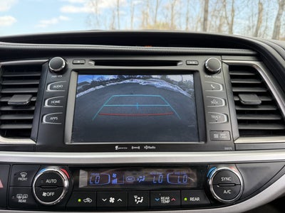 2018 Toyota Highlander SE